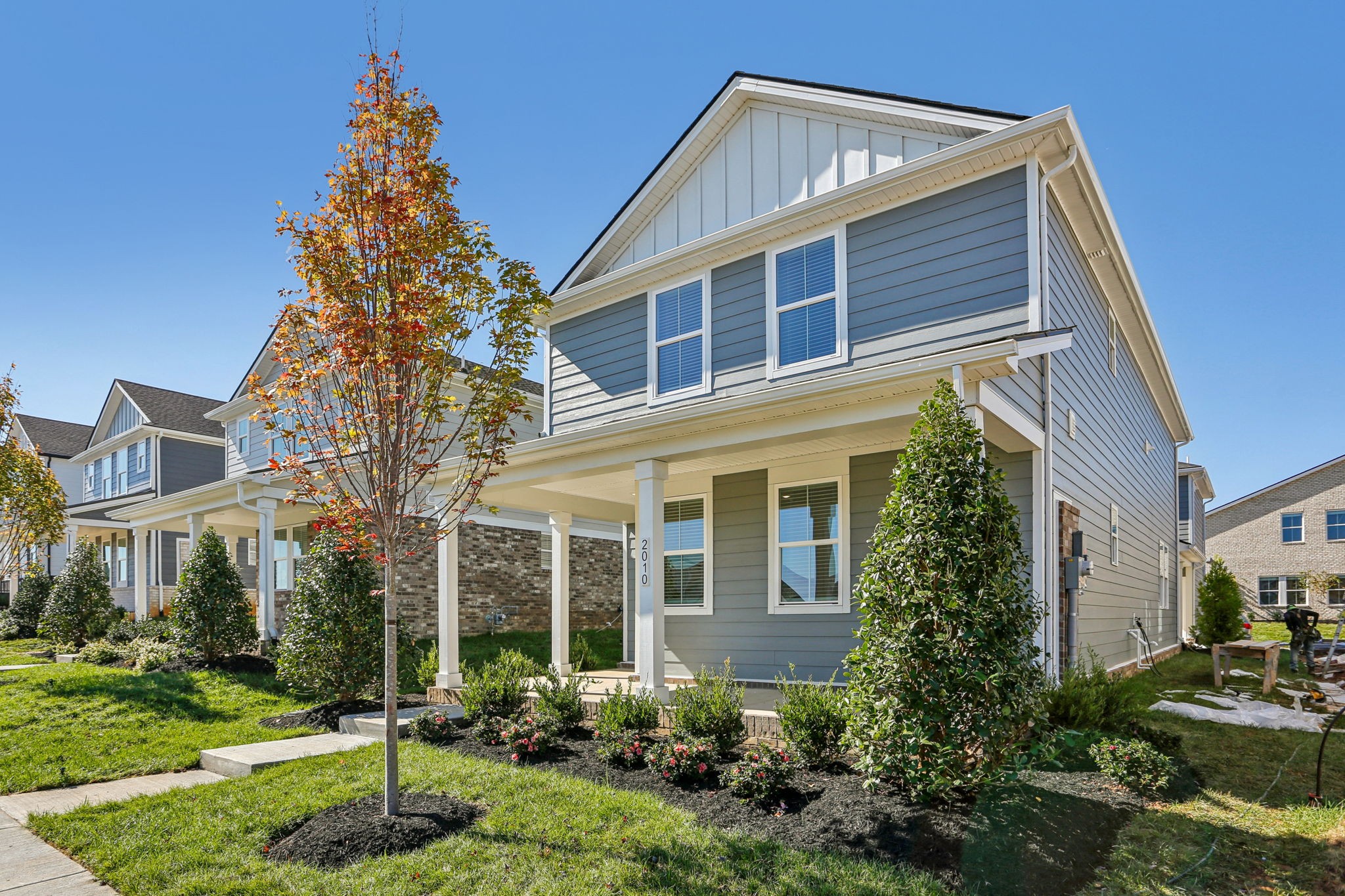 2010 Poplar Farms Dr