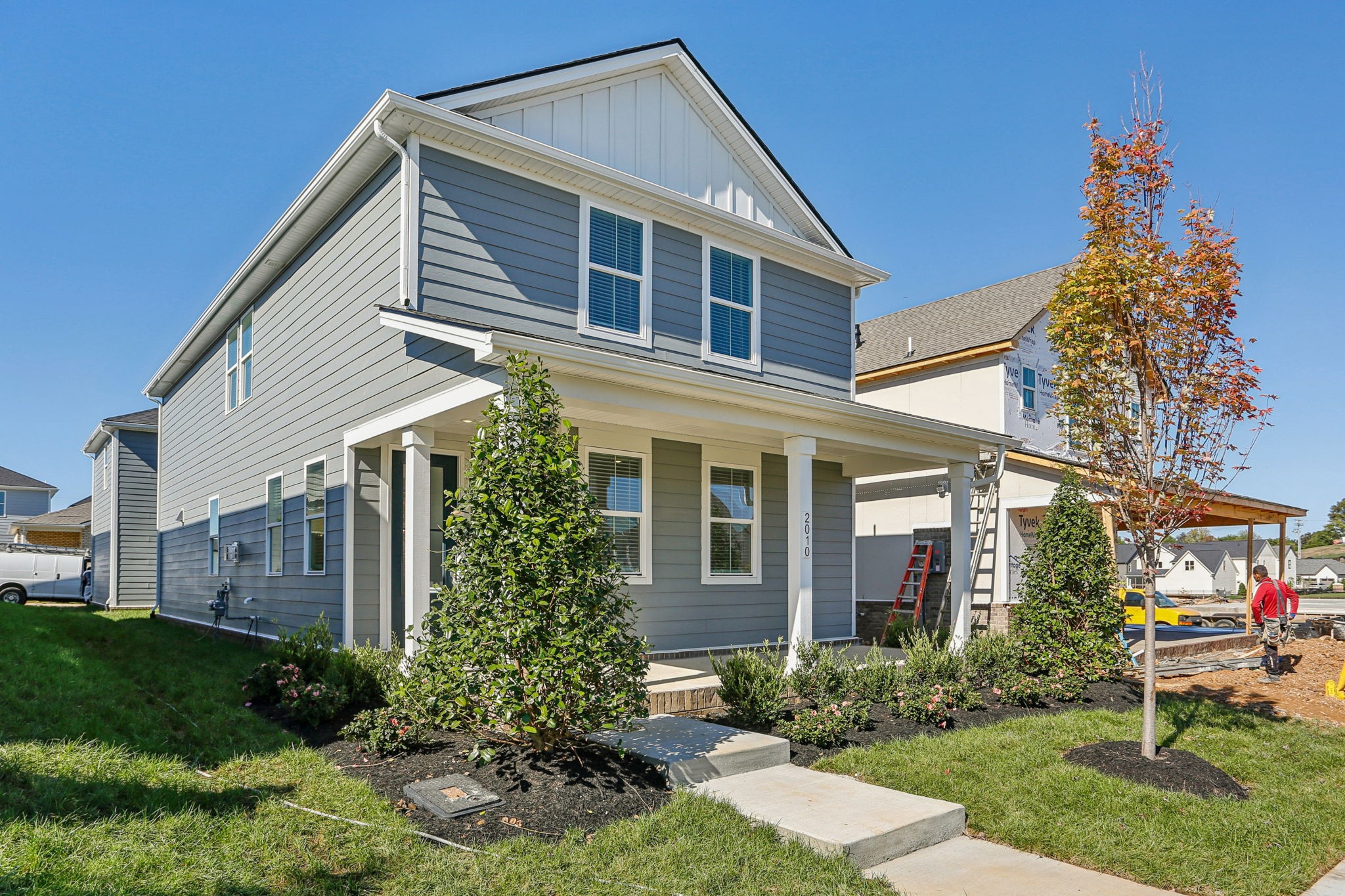 2010 Poplar Farms Dr