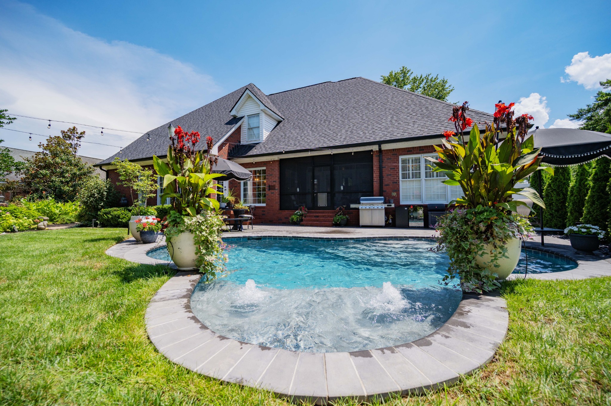 1515 Bradberry Dr