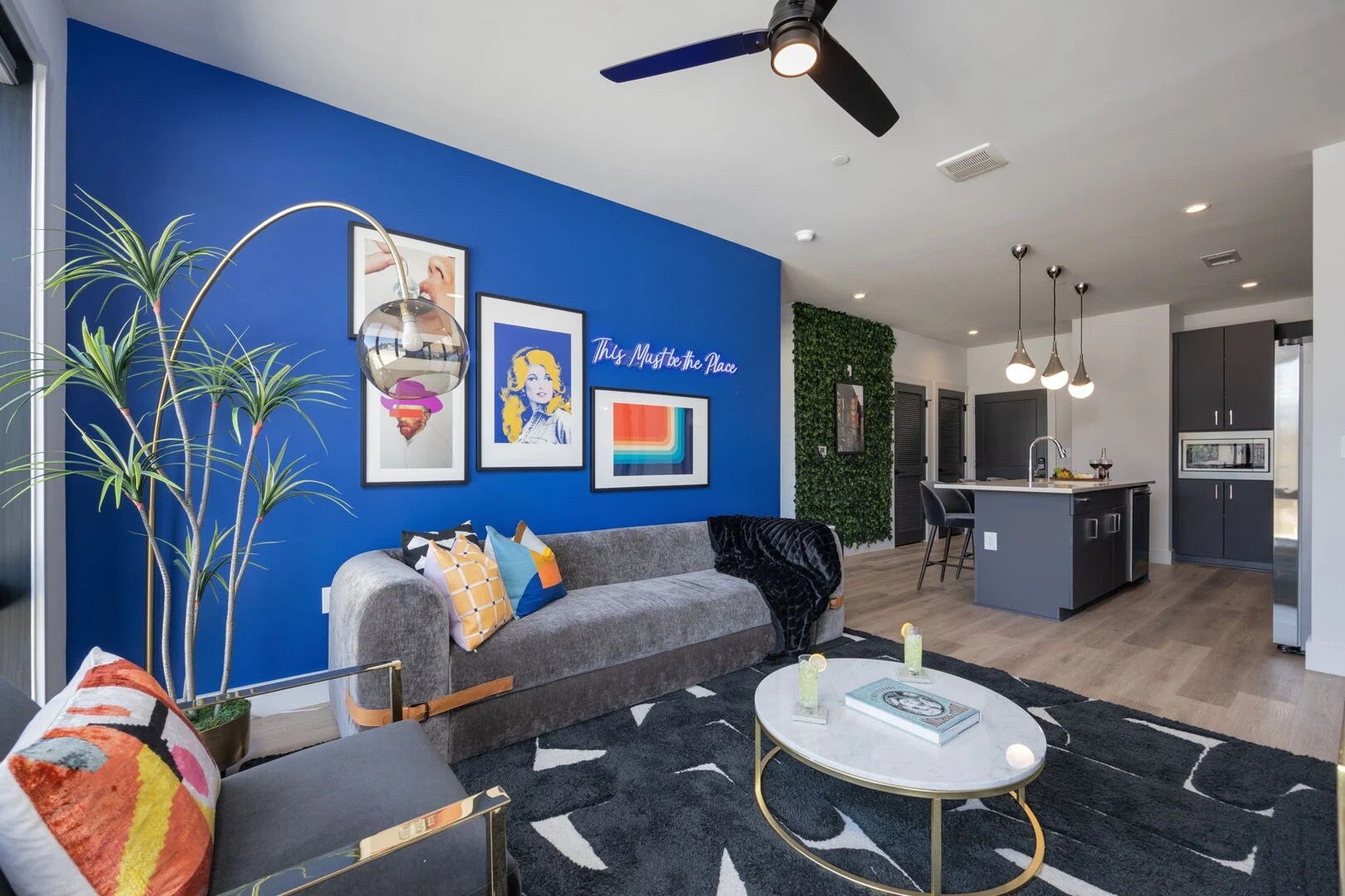 2.0-bed rental at 303 31st Ave N 506