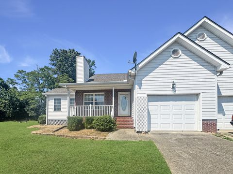 105 Rose Dr Dover TN 37058
