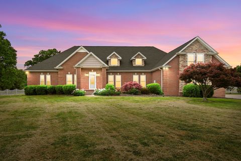 476 Maxshire Ct Clarksville TN 37043