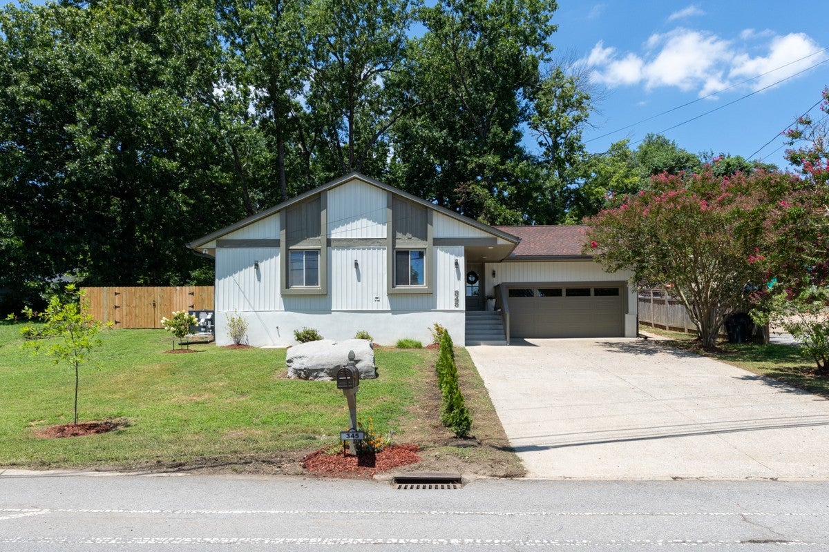 345 Cedarmont Dr