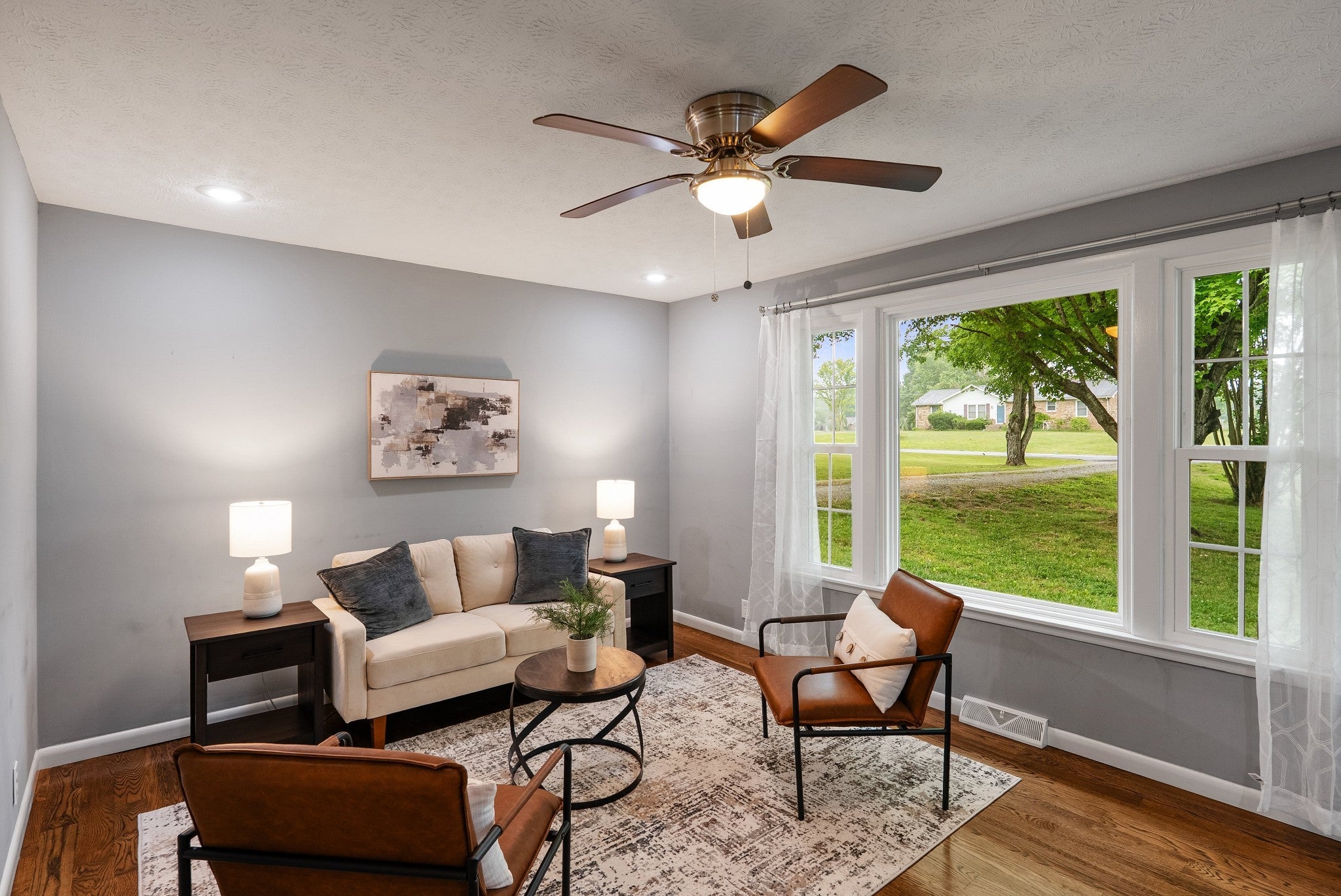 108 W Circle Dr