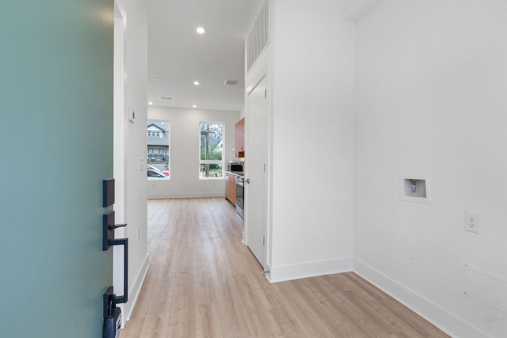 1310 Lischey Ave 104