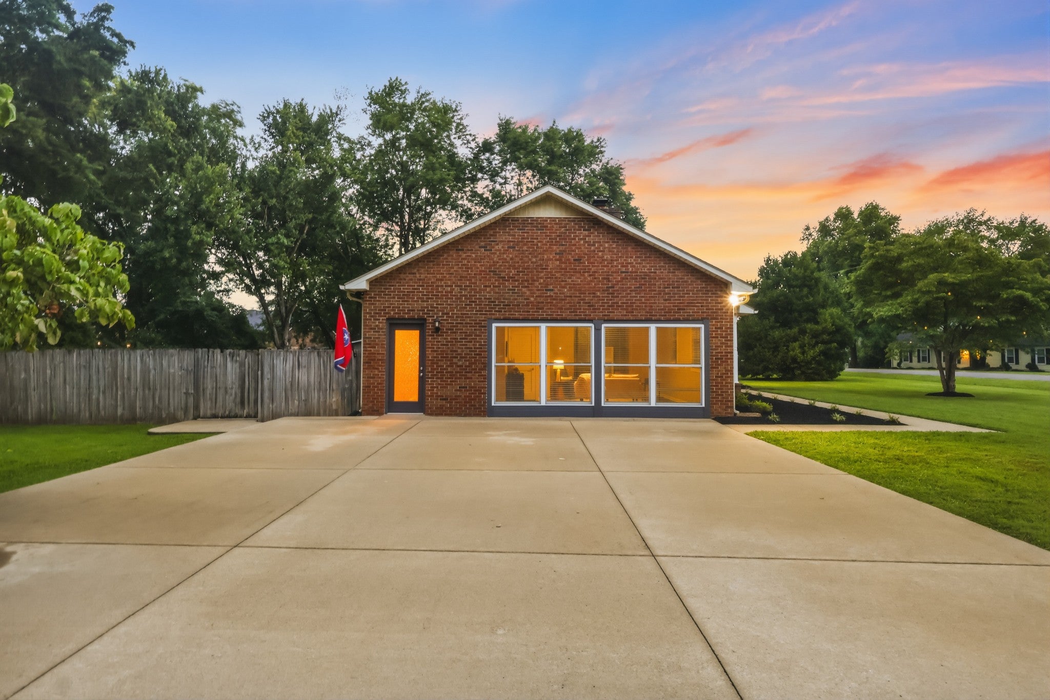 401 Ridgetop Dr
