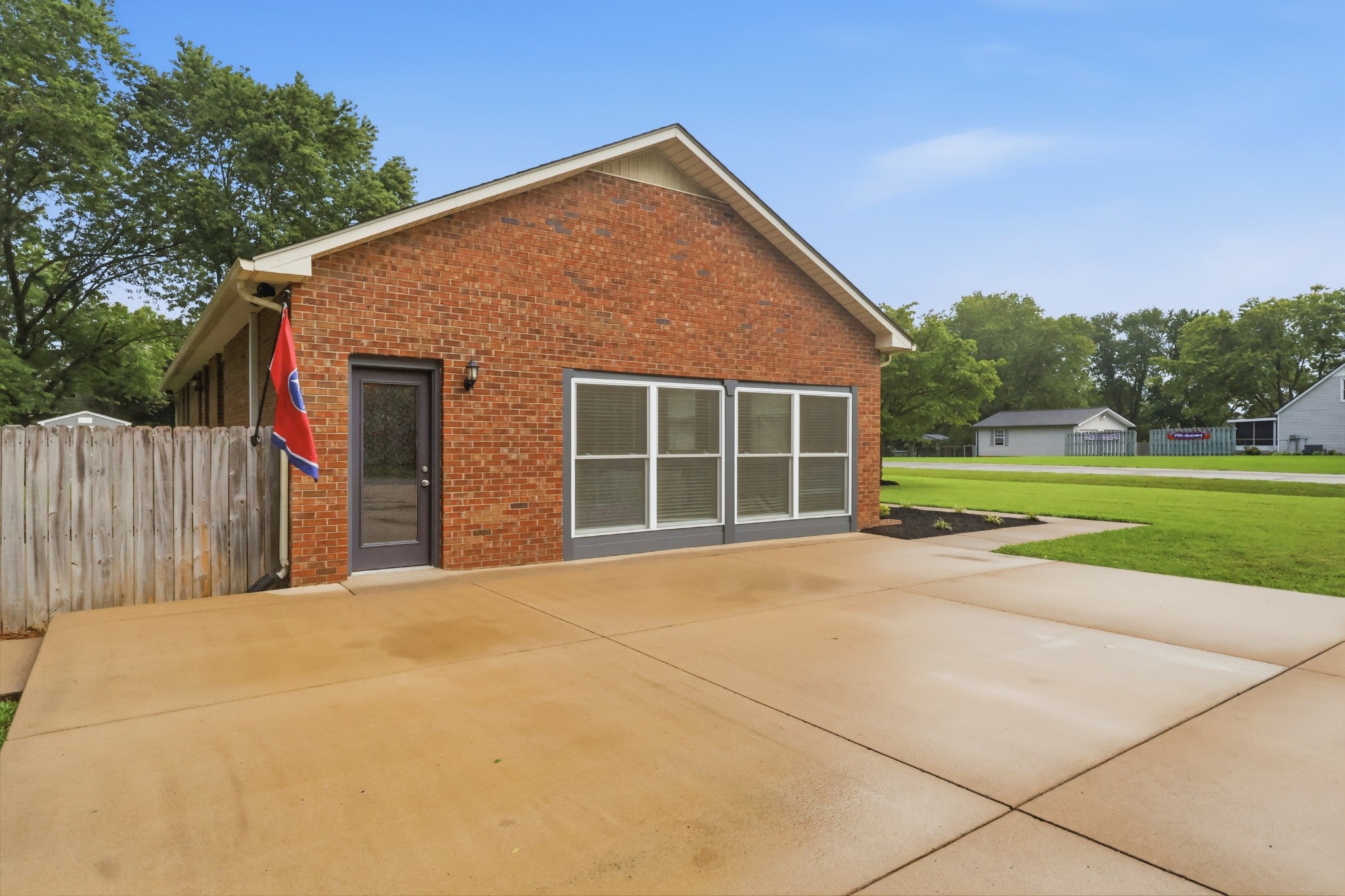 401 Ridgetop Dr