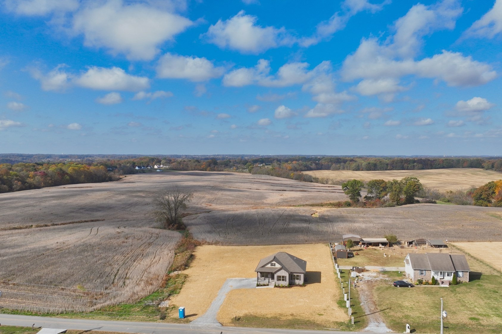 717 Lear Rd