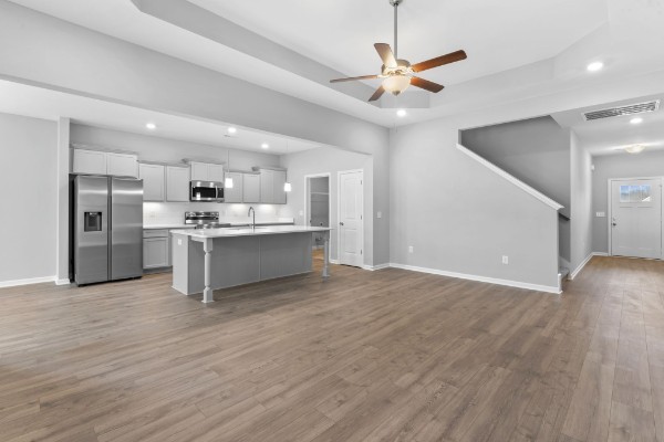 1114 Bluecreek Circle