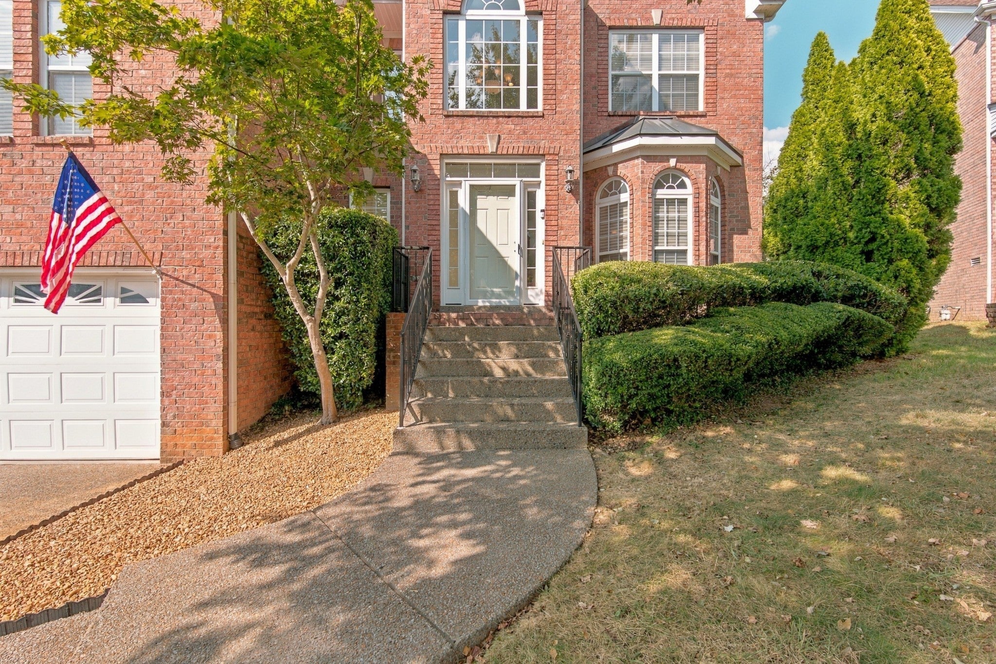 105 Lighthouse Cir