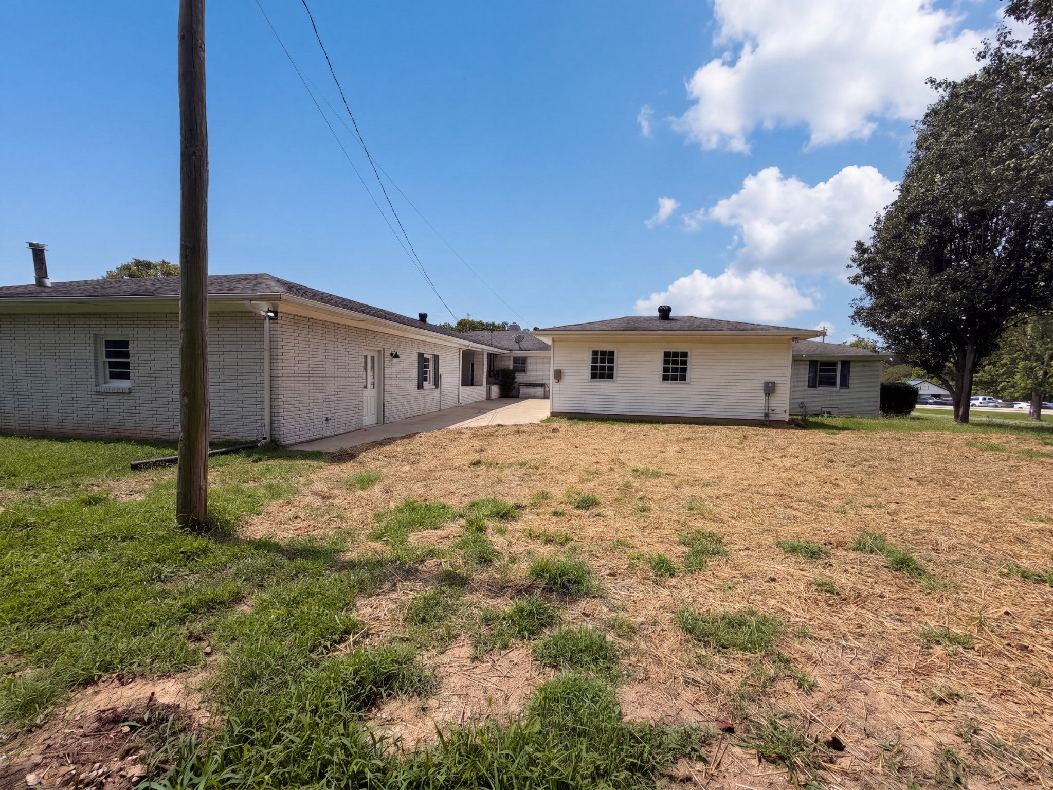 224 Dixon Springs Hwy