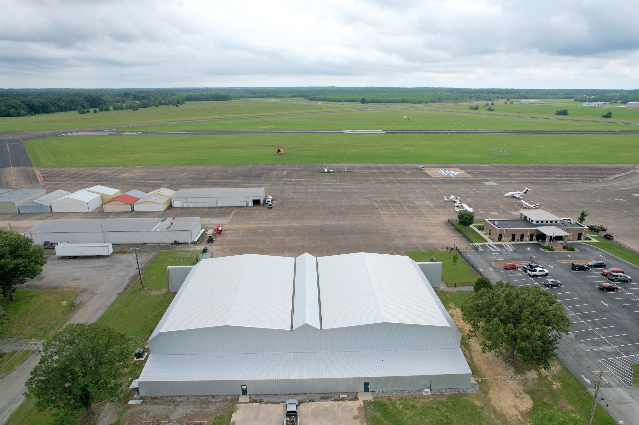 707 William Northern Blvd