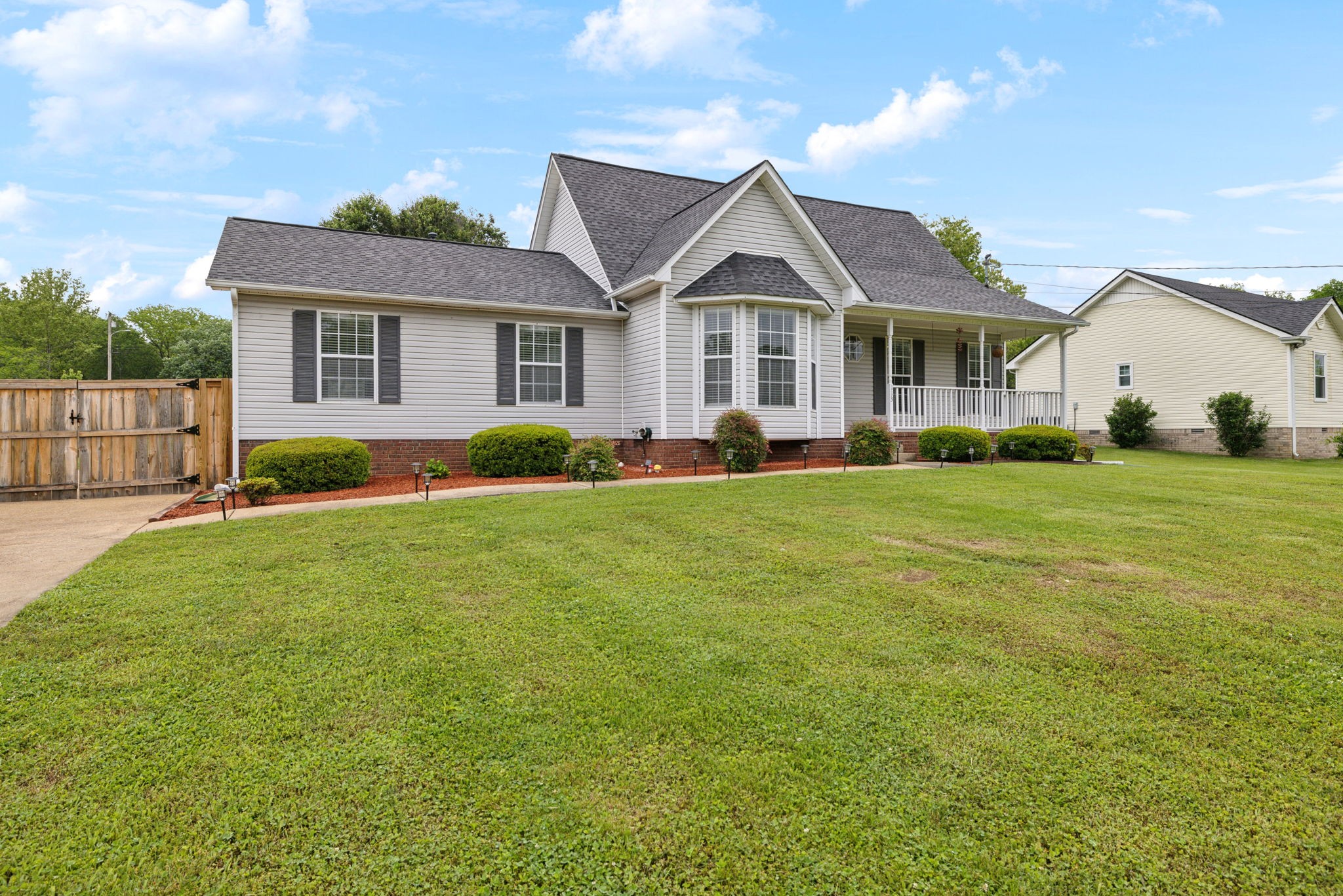 113 Dorman Dr