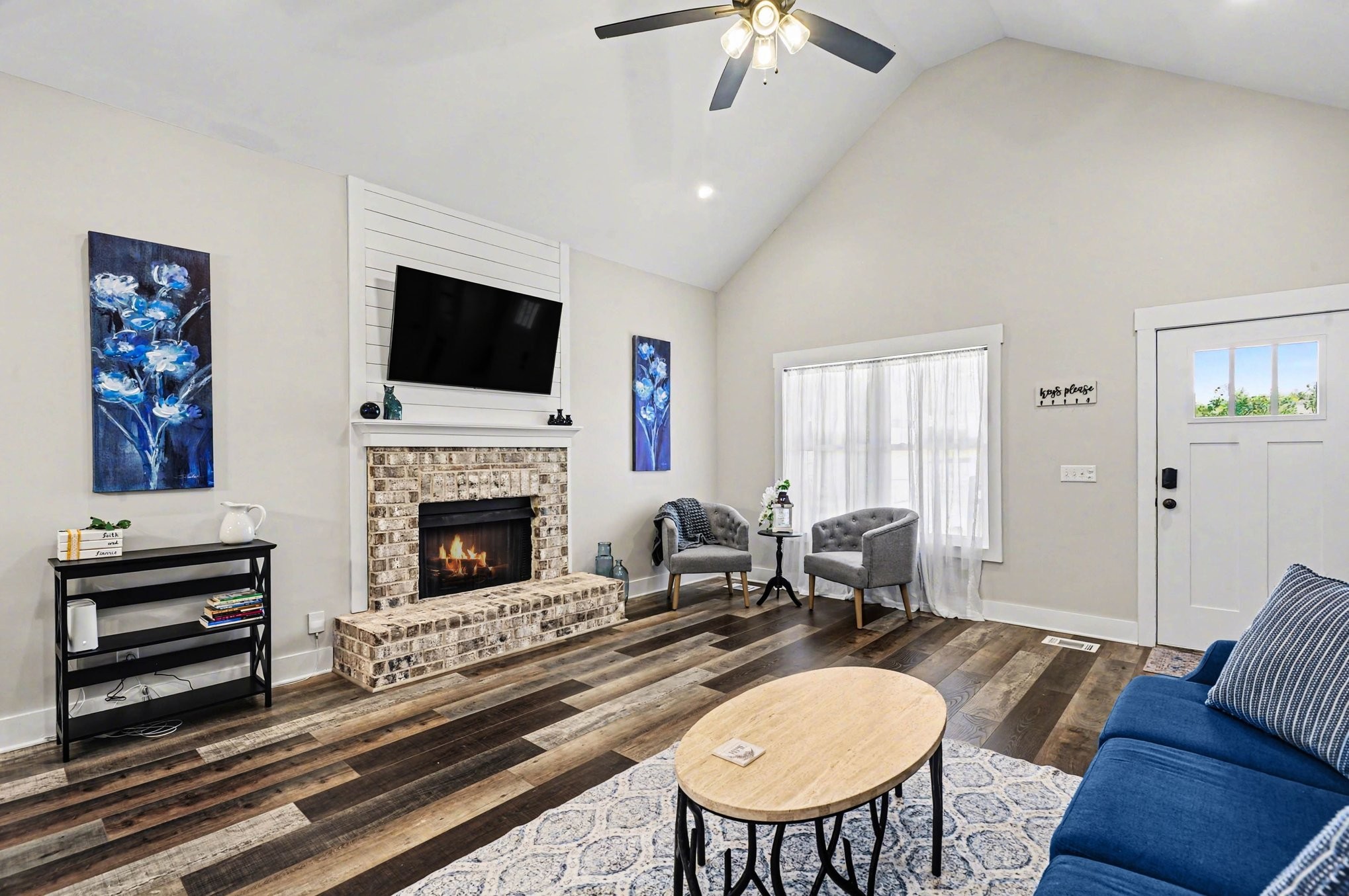 189 Julia Ann Ct