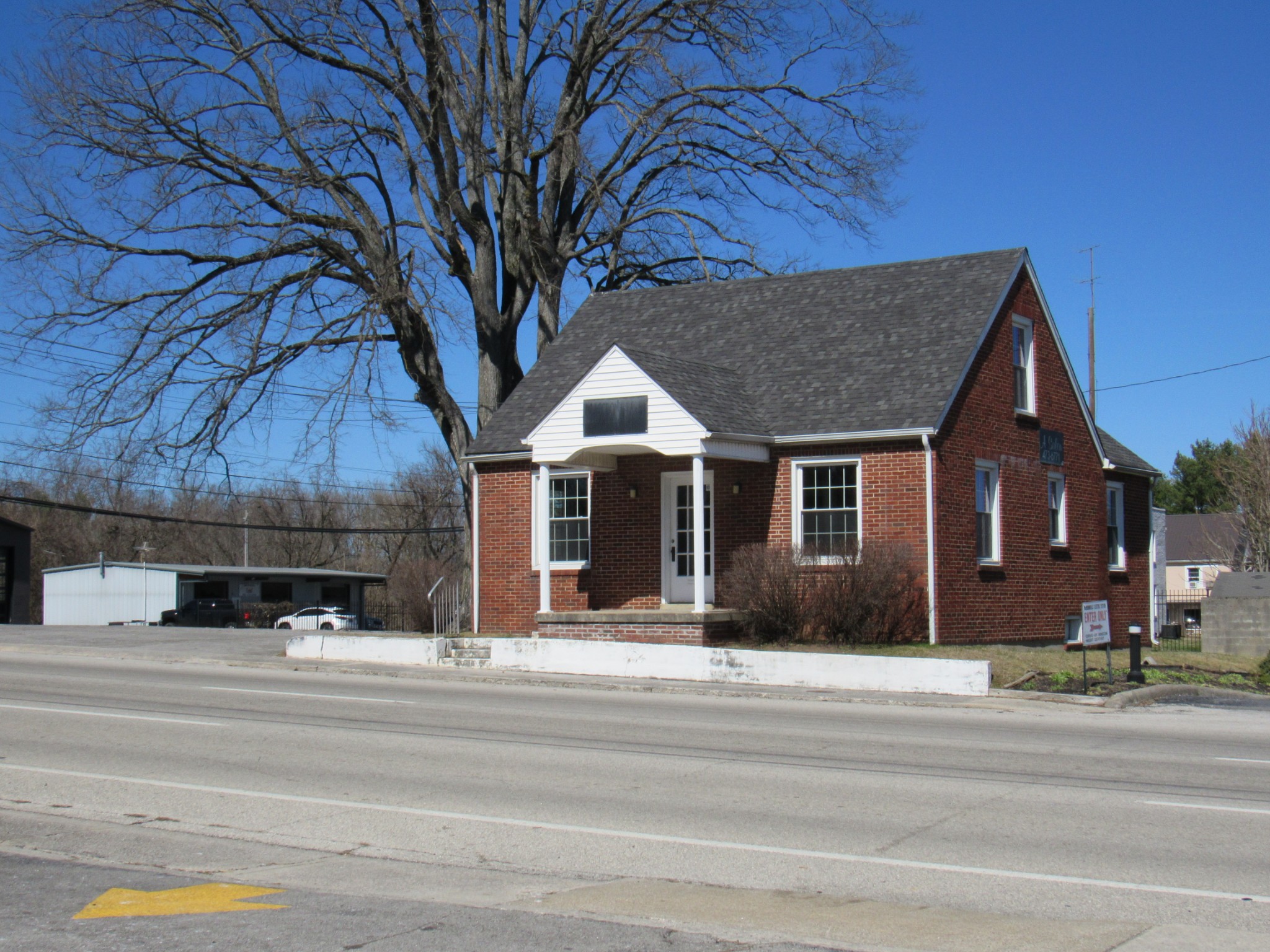 202 W Morford St