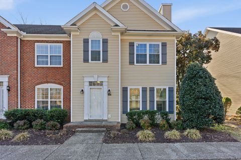 Photo of 209 Newport Cove Ct, Thompsons Station, TN 37179 (MLS # 3121778)