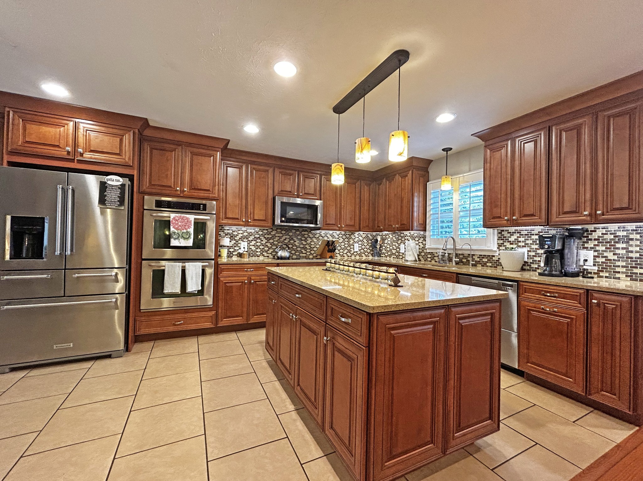 2546 Steeplechase Rd