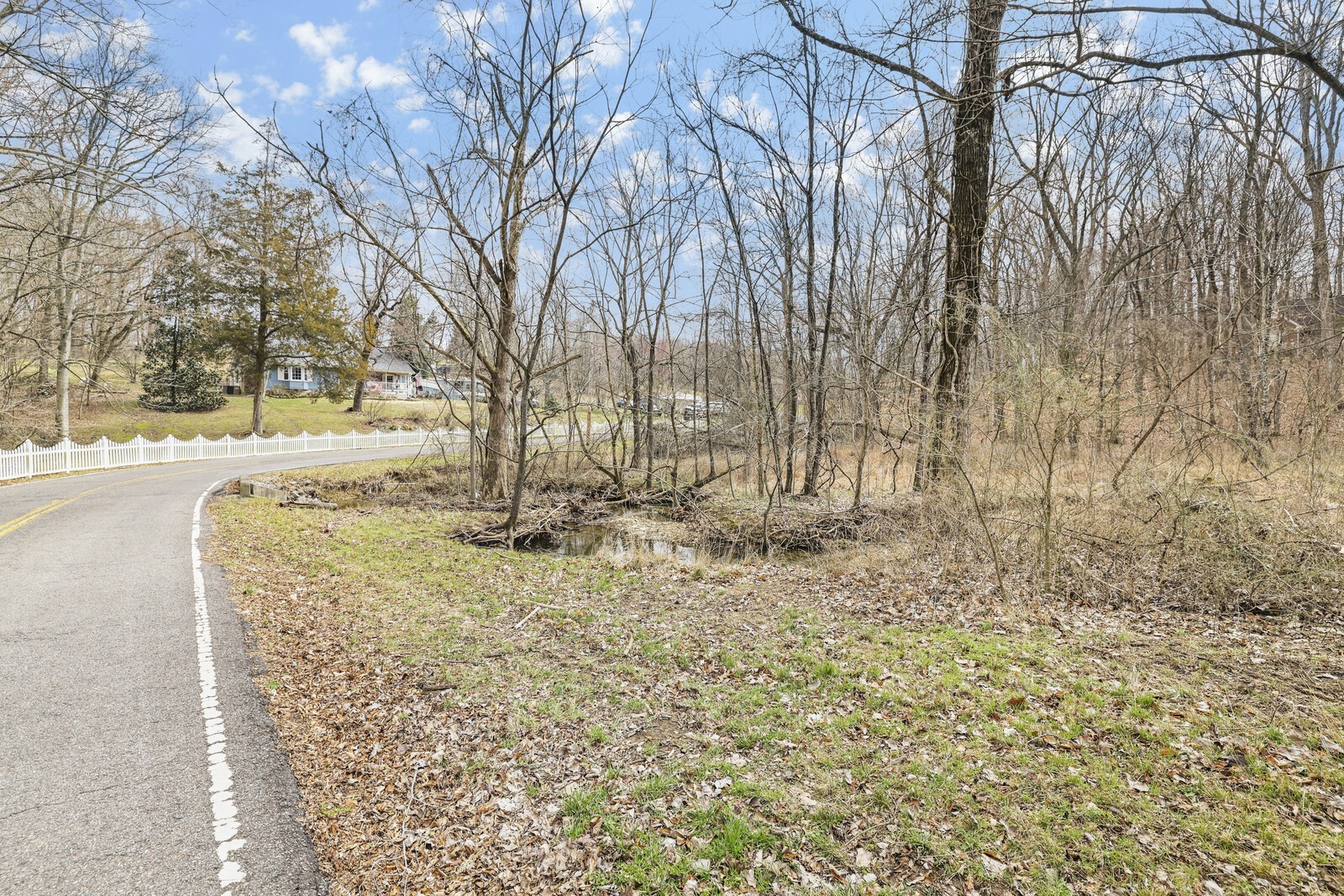 3011 Highway 76