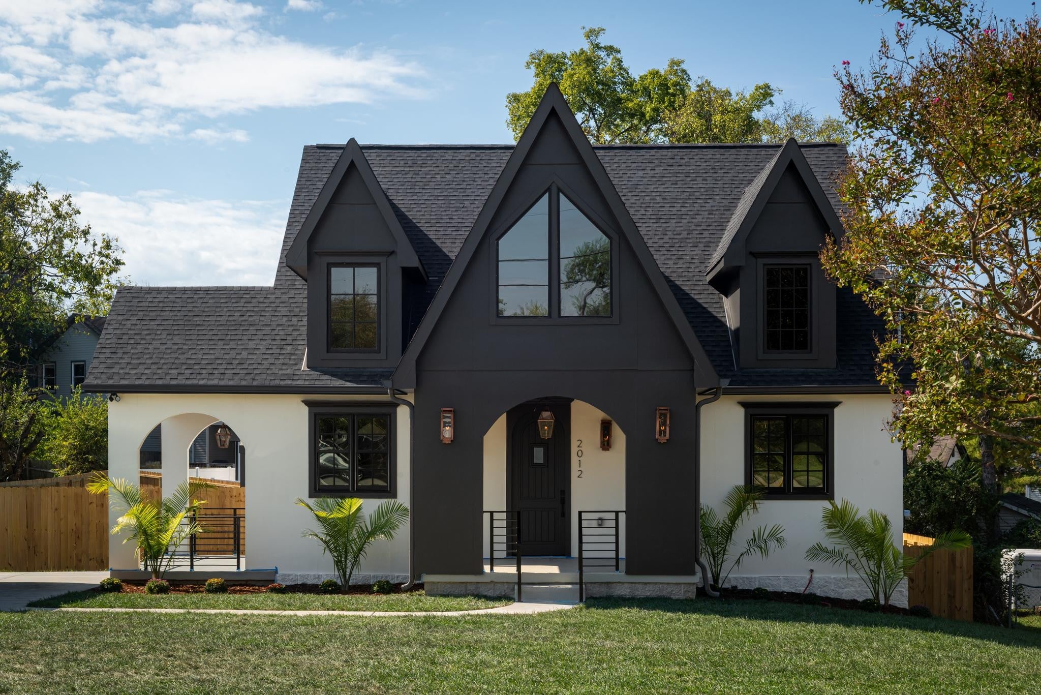 3-bed listing at 2012 Jones Cir, Nashville