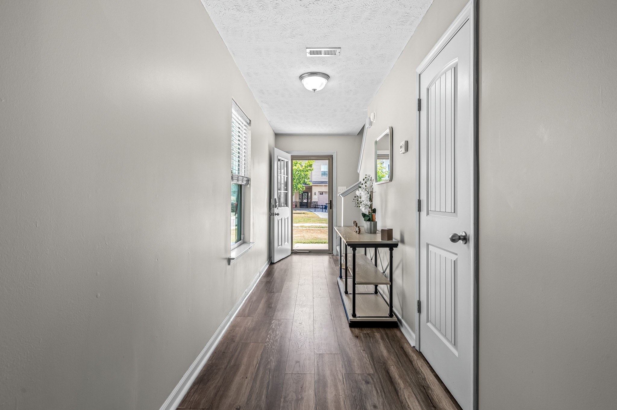 1825 Warmingfield Dr