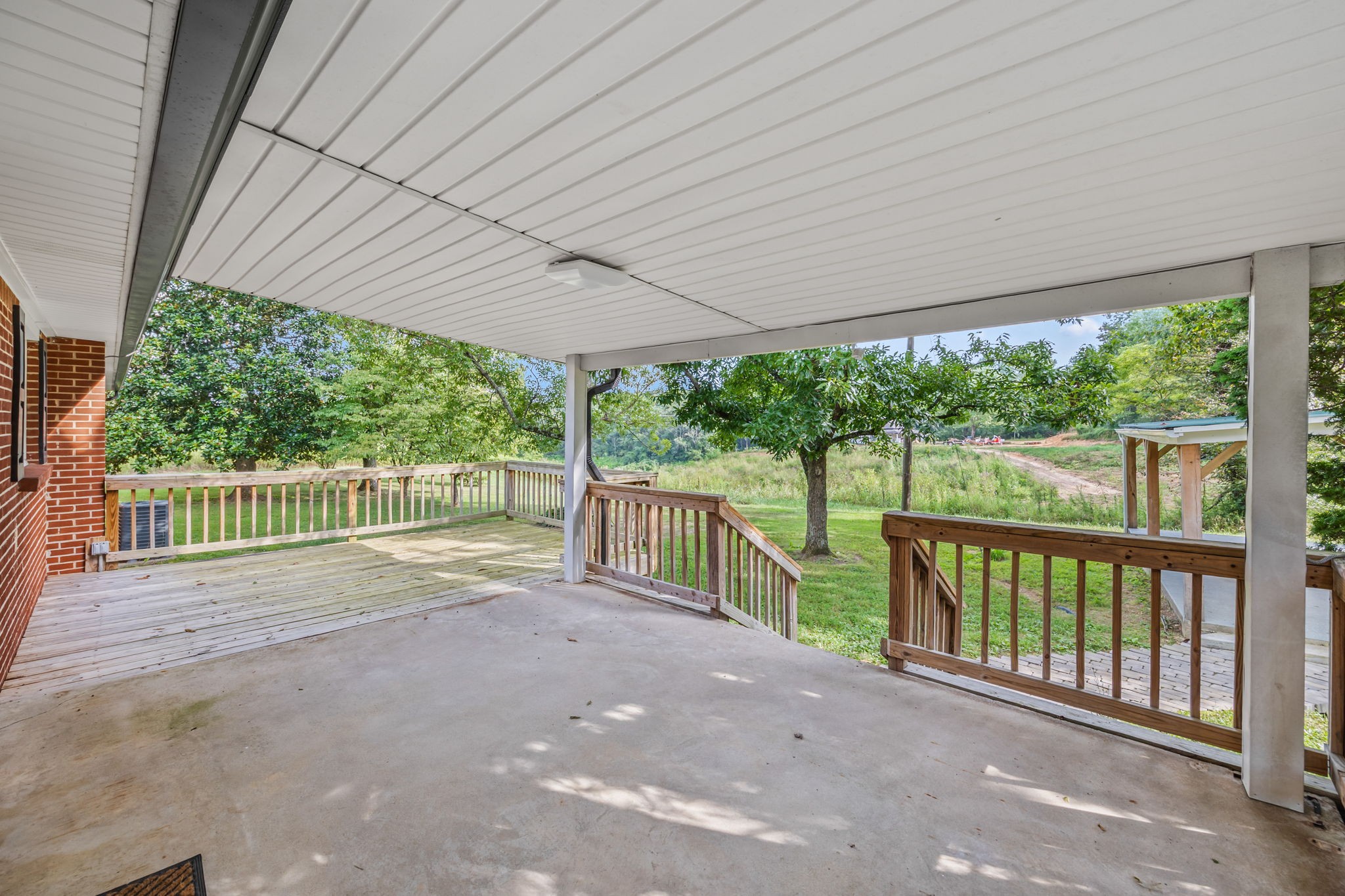 6510 Clemons Ridge Rd
