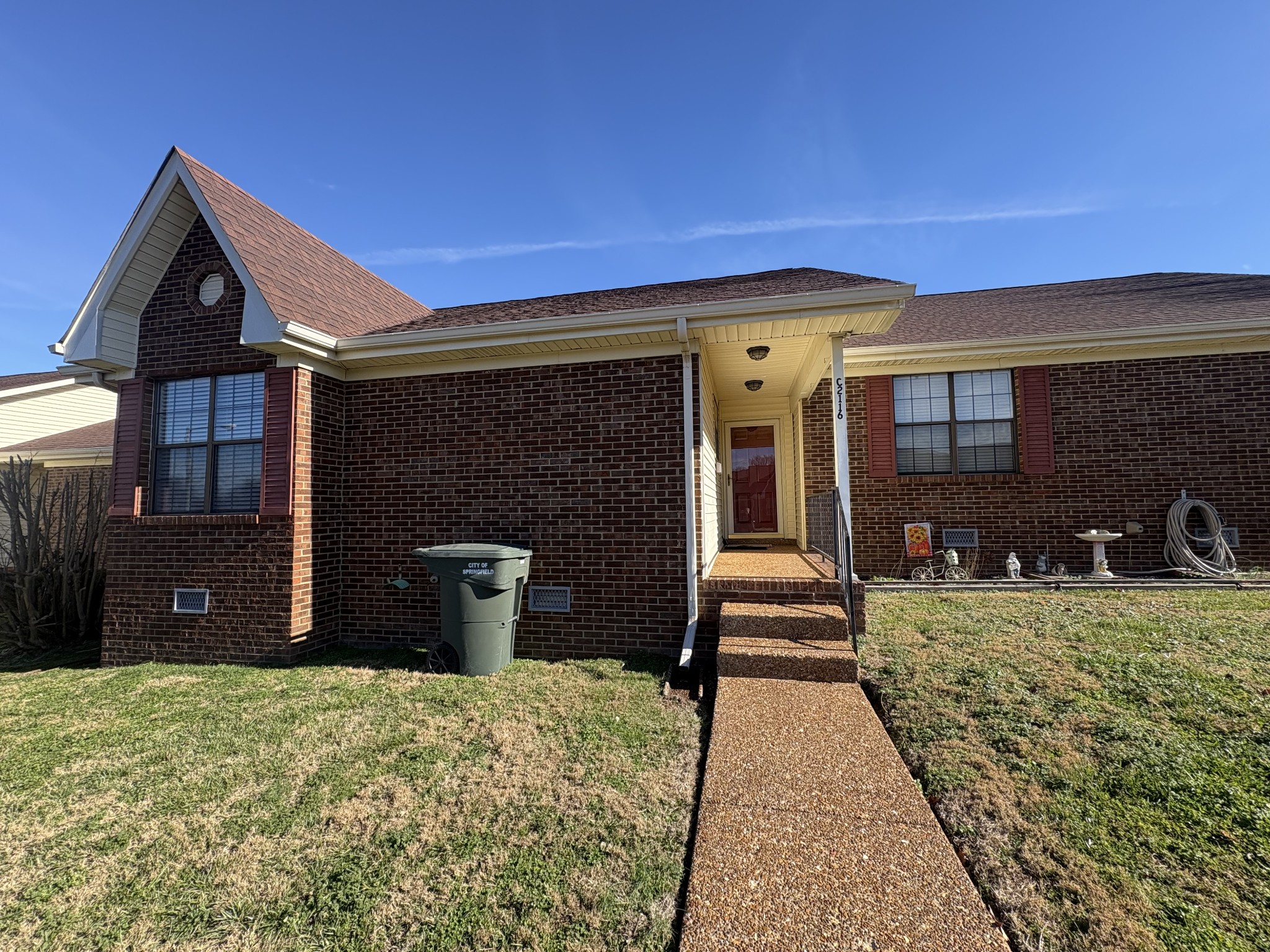 2116 Mockingbird Ln C