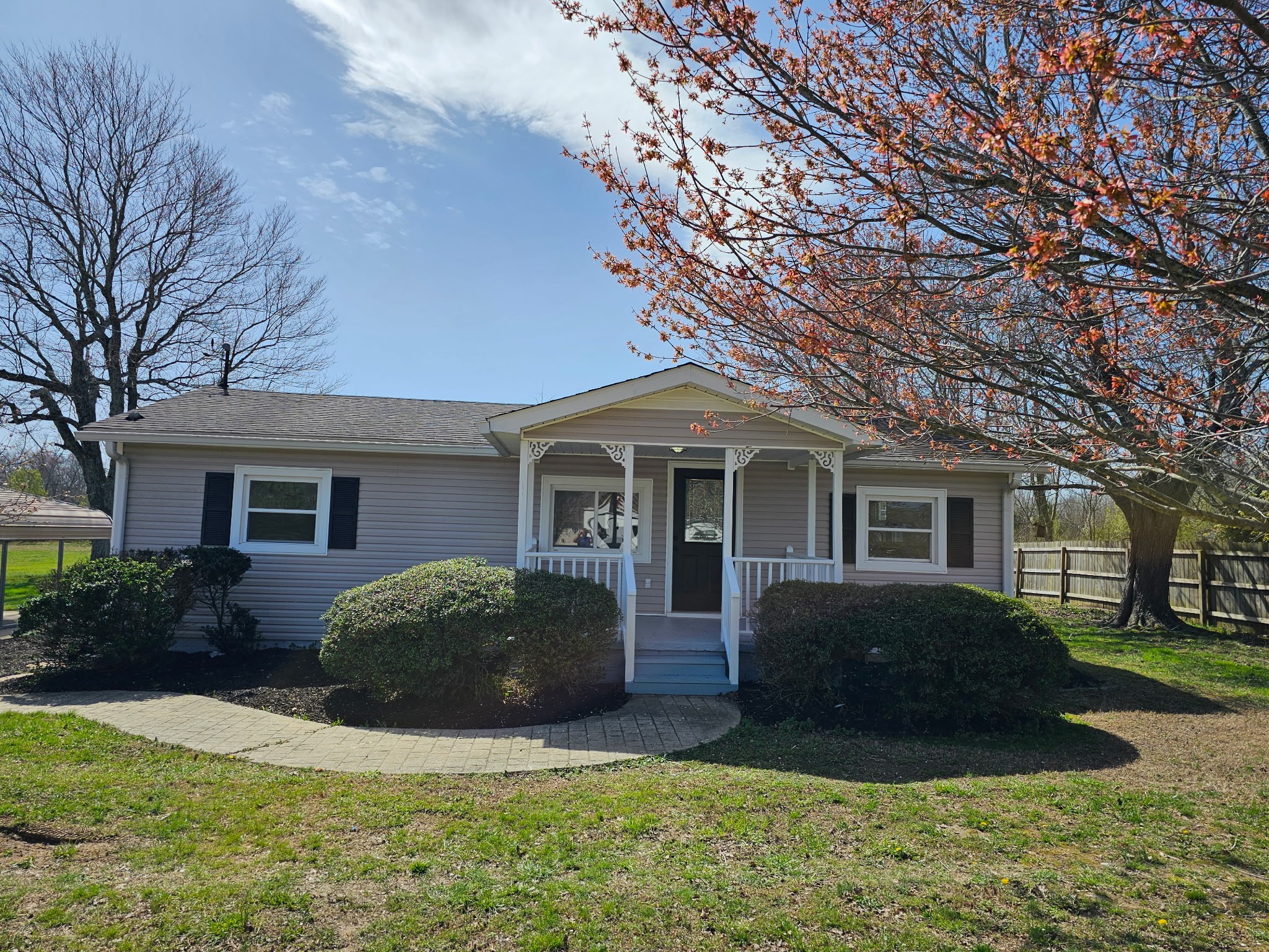 Listing image 1