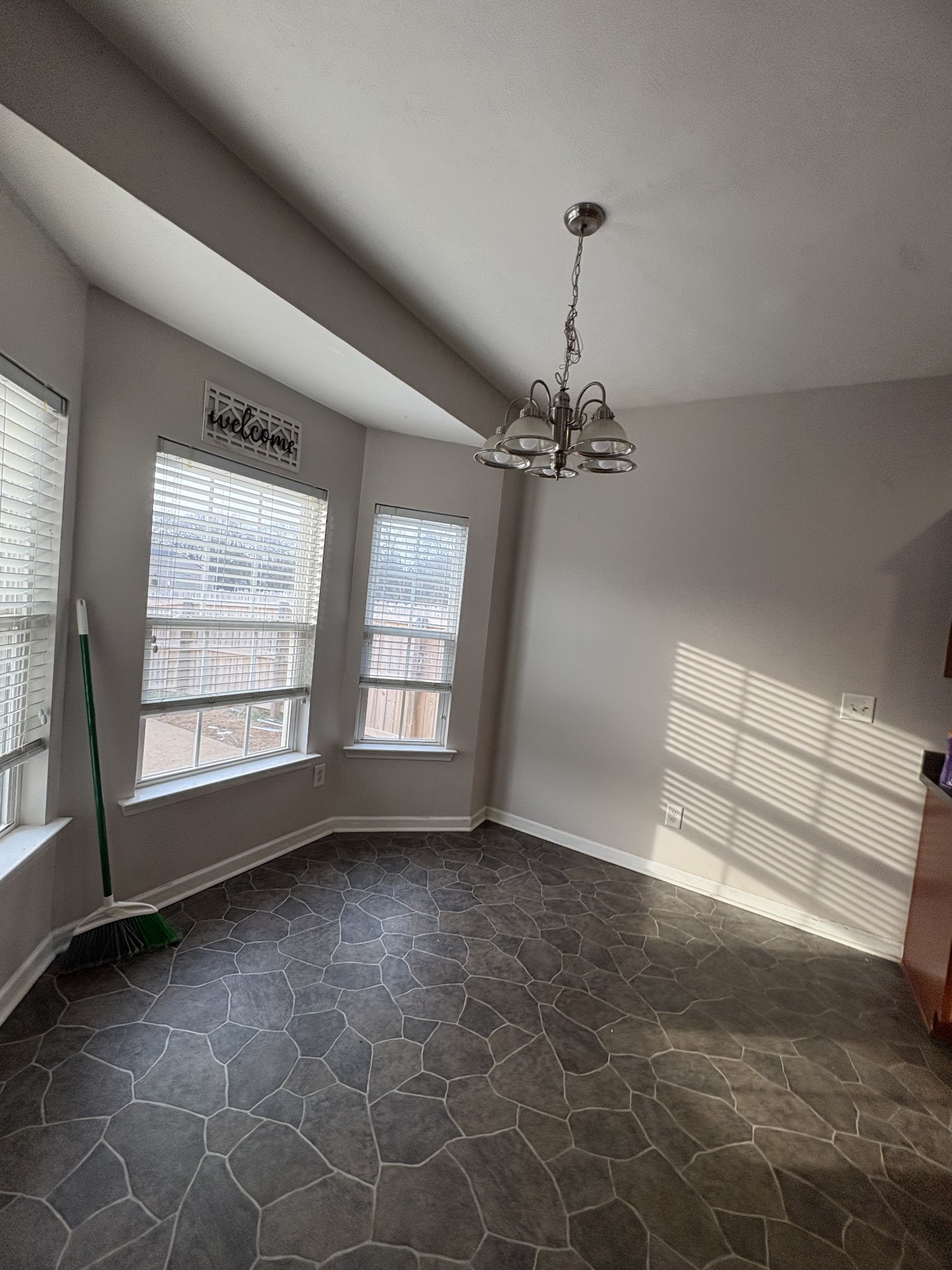 200 Neal Ave