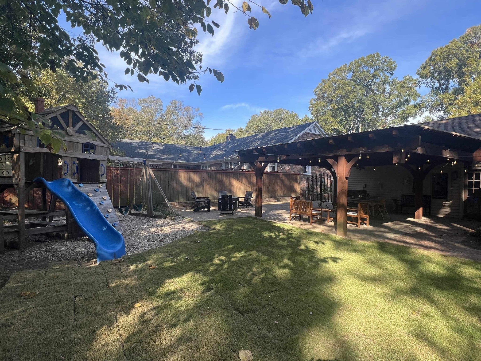 4339 AMBER LN