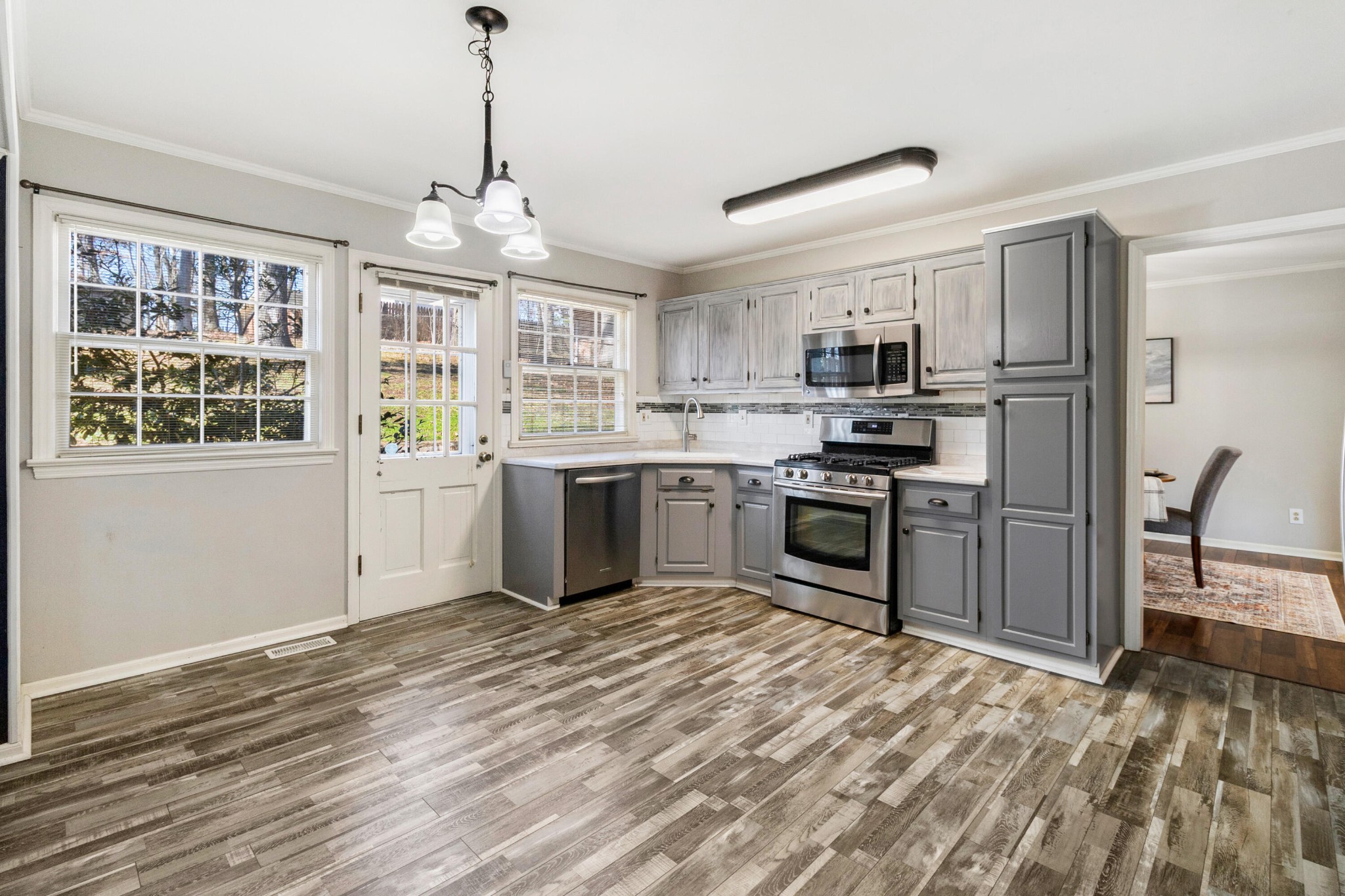 3465 Edgewood Circle NW