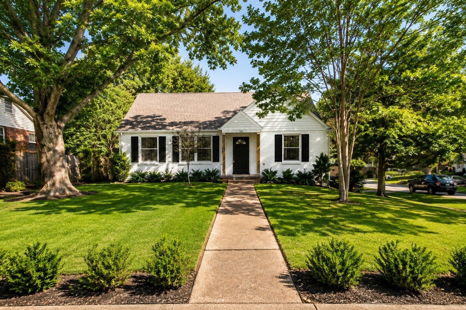900 Woodmont Blvd