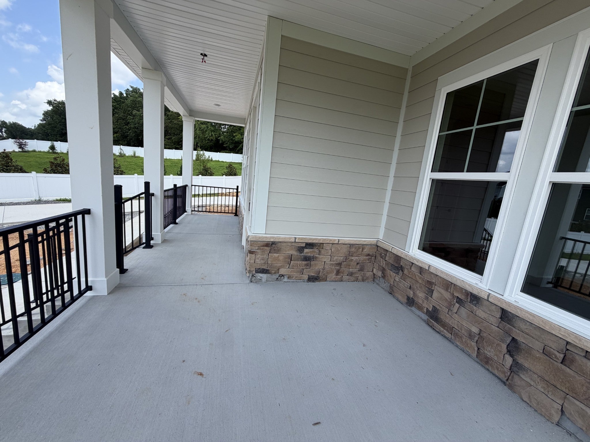 7215 Richvale Drive, Fairview TN 37062 6-bed home, photo 4 of 33