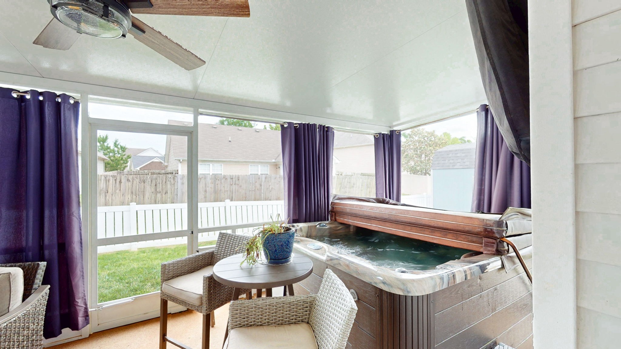 2111 Saint Andrews Dr