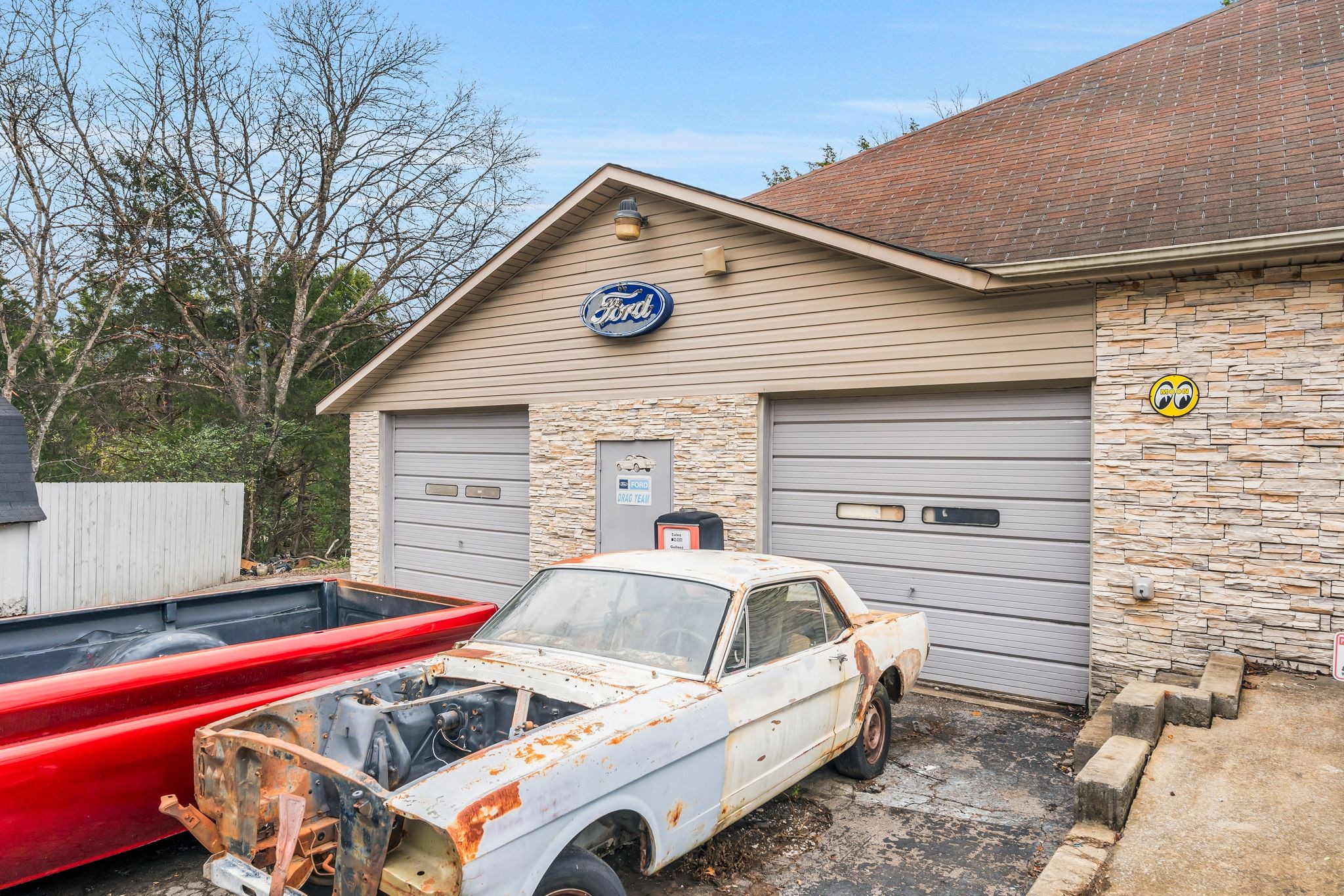 10956 Old Lebanon Rd