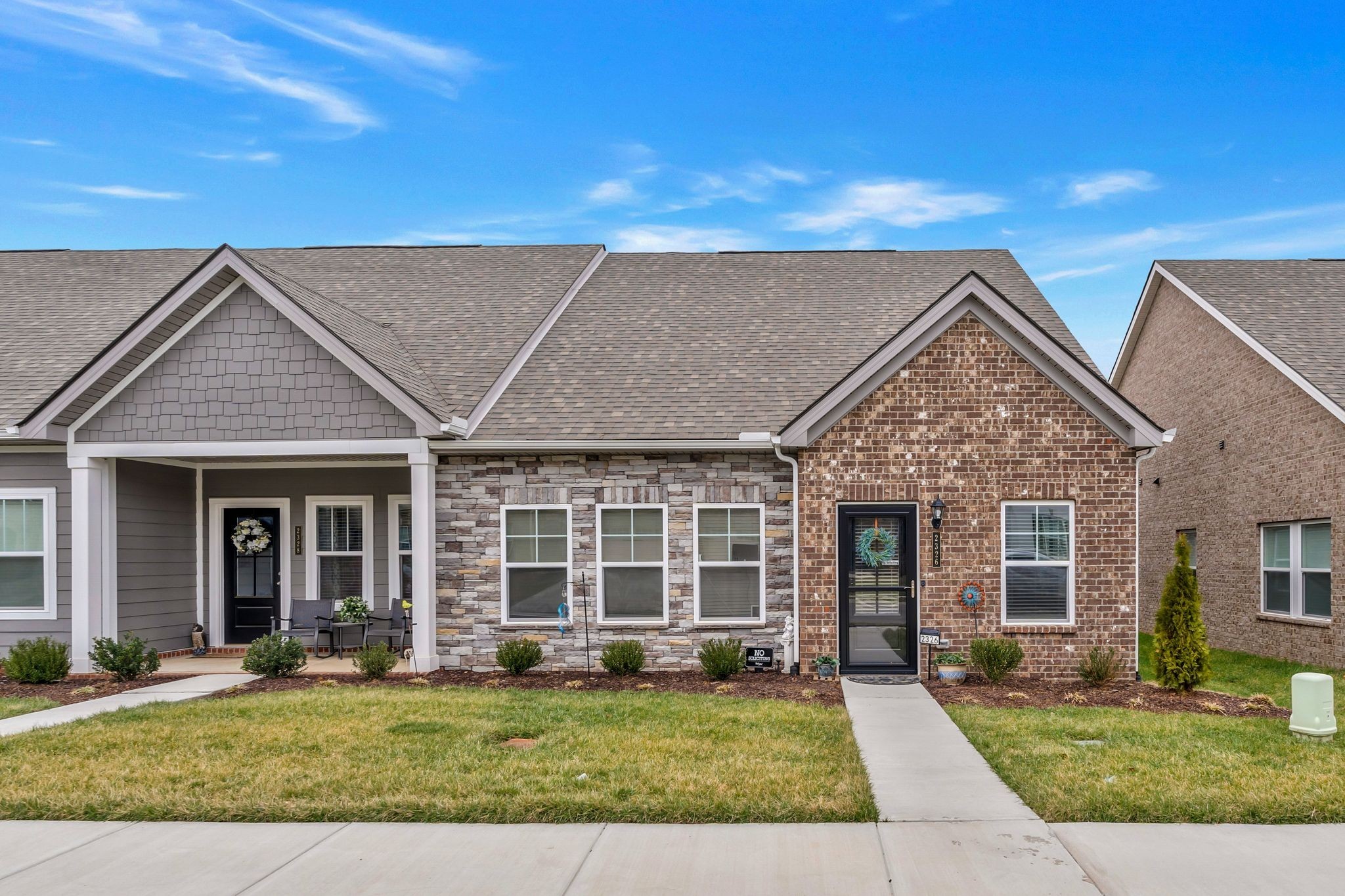 2326 Laurelstone Dr