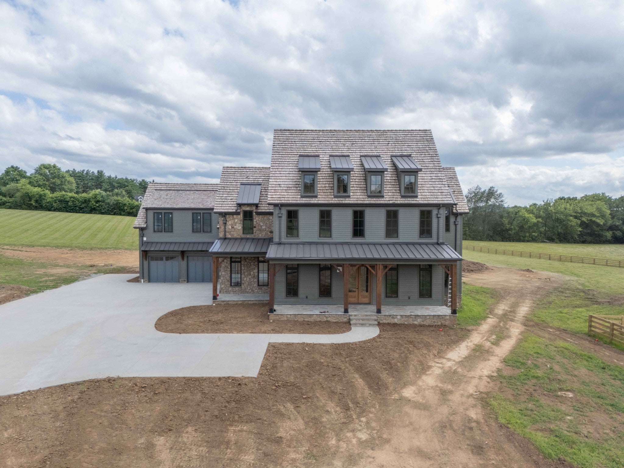 4015 Baileys Cove Ct