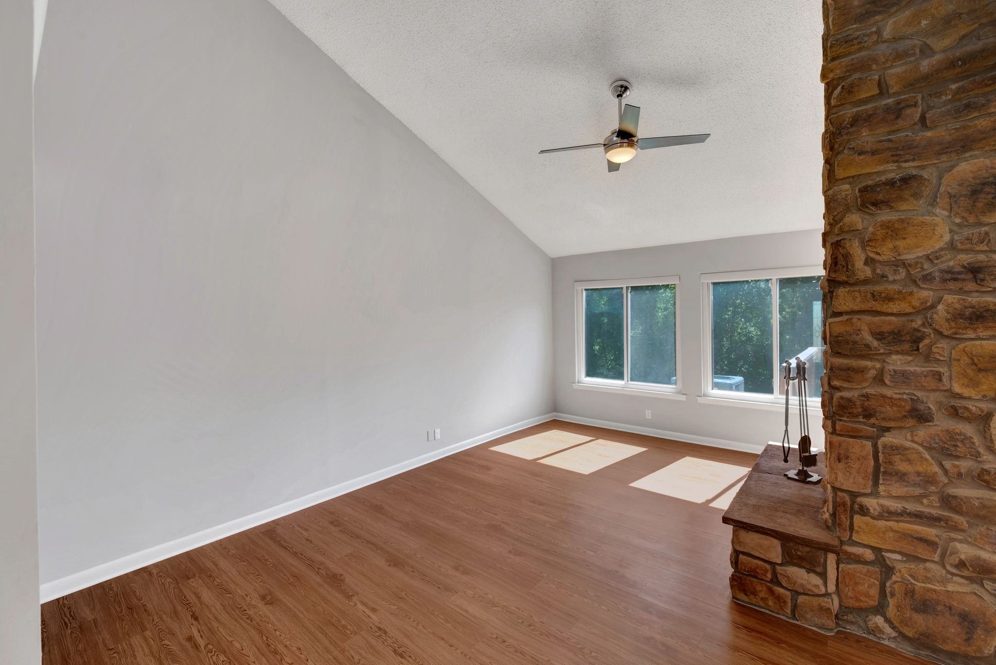 4815 Quail Hollow Dr