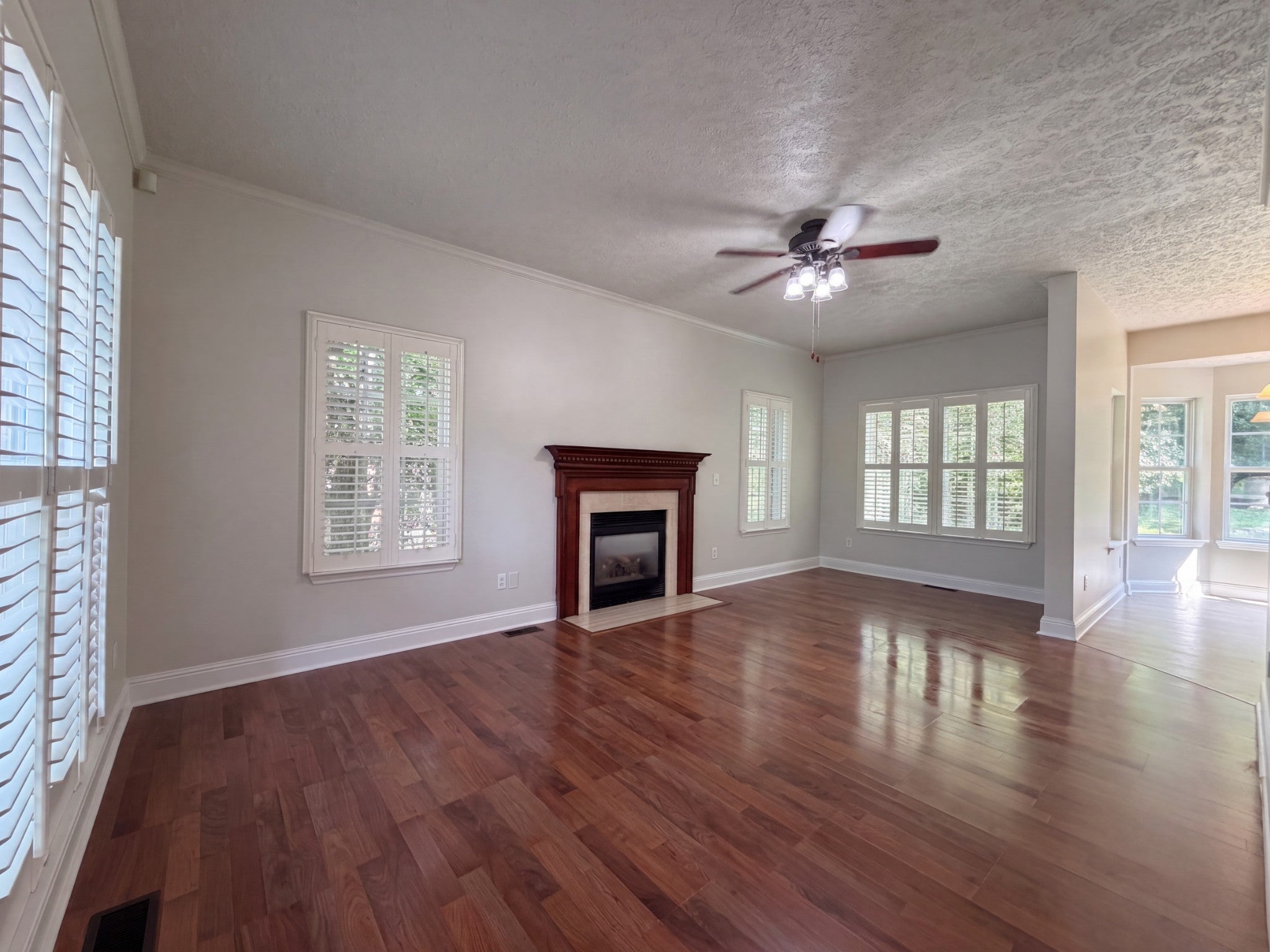 3414 McVie Ct