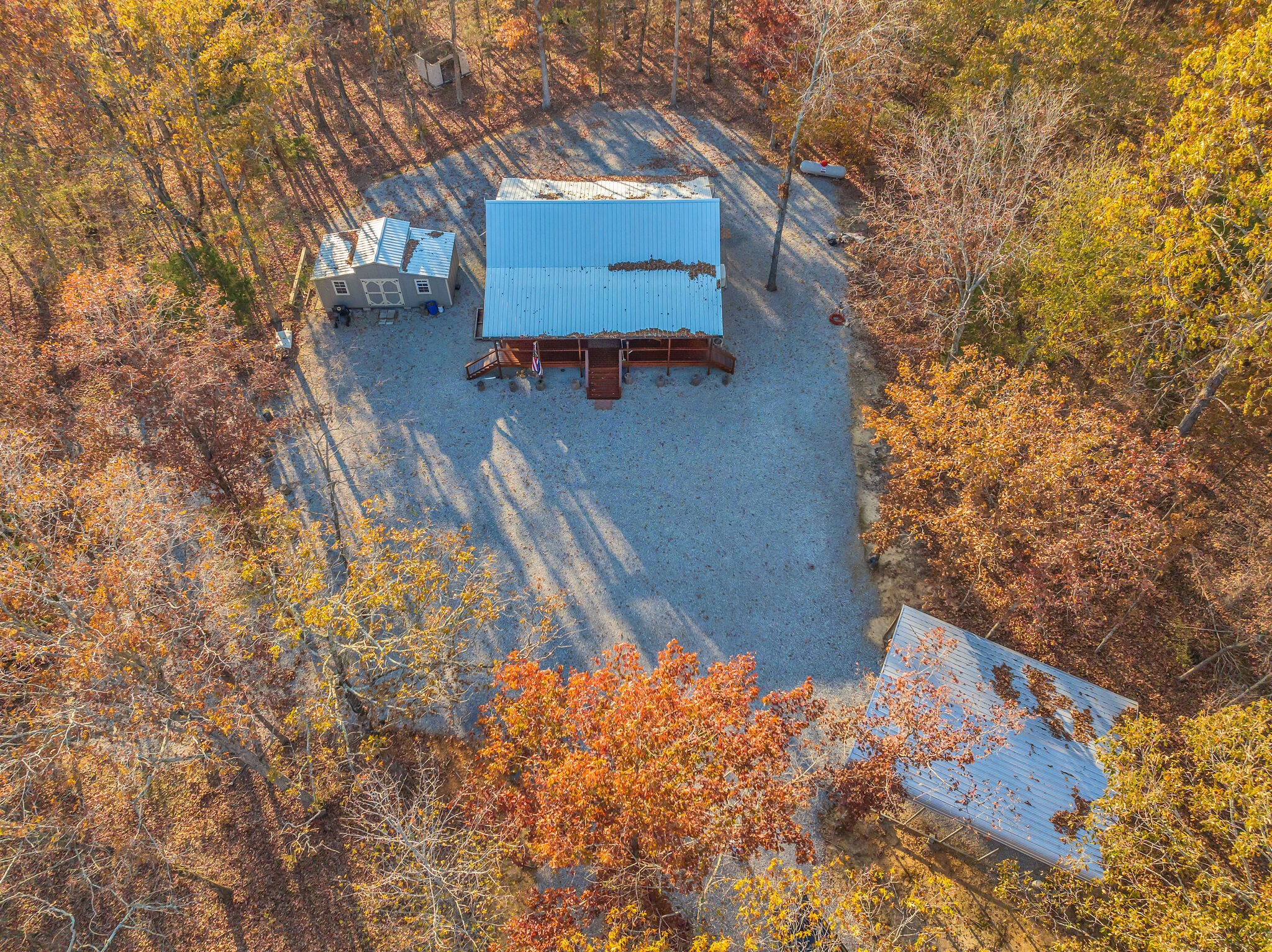 6095 Old Highway 13