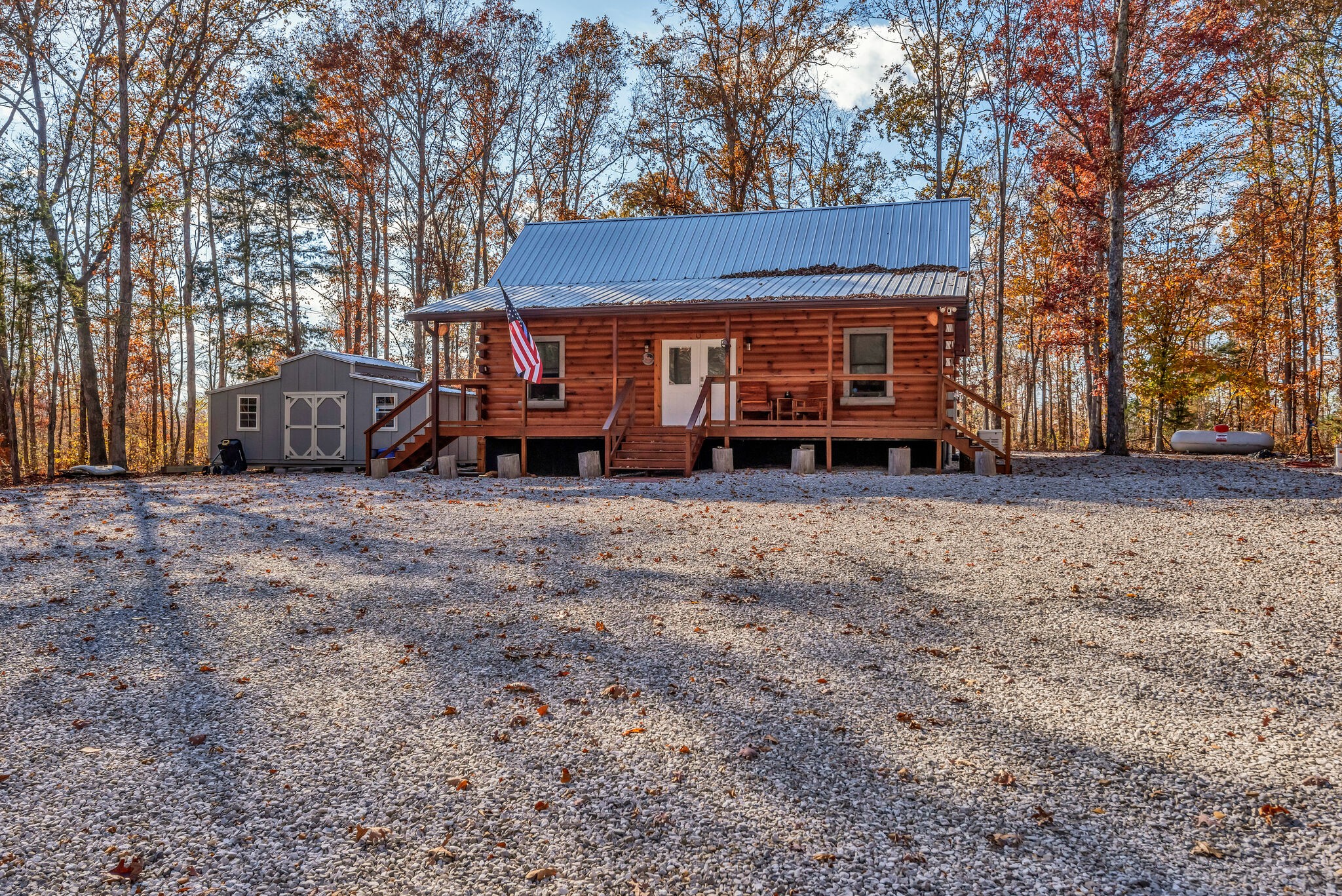 6095 Old Highway 13