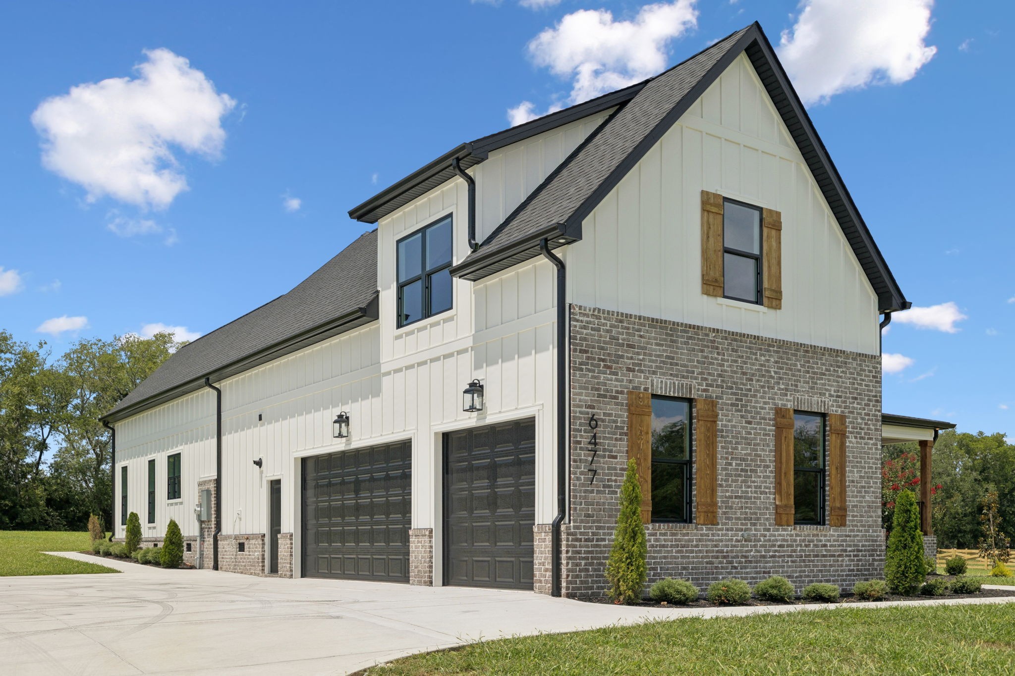 6477 Simmons Acres Lane