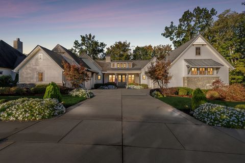 8463 Heirloom Blvd College Grove TN 37046