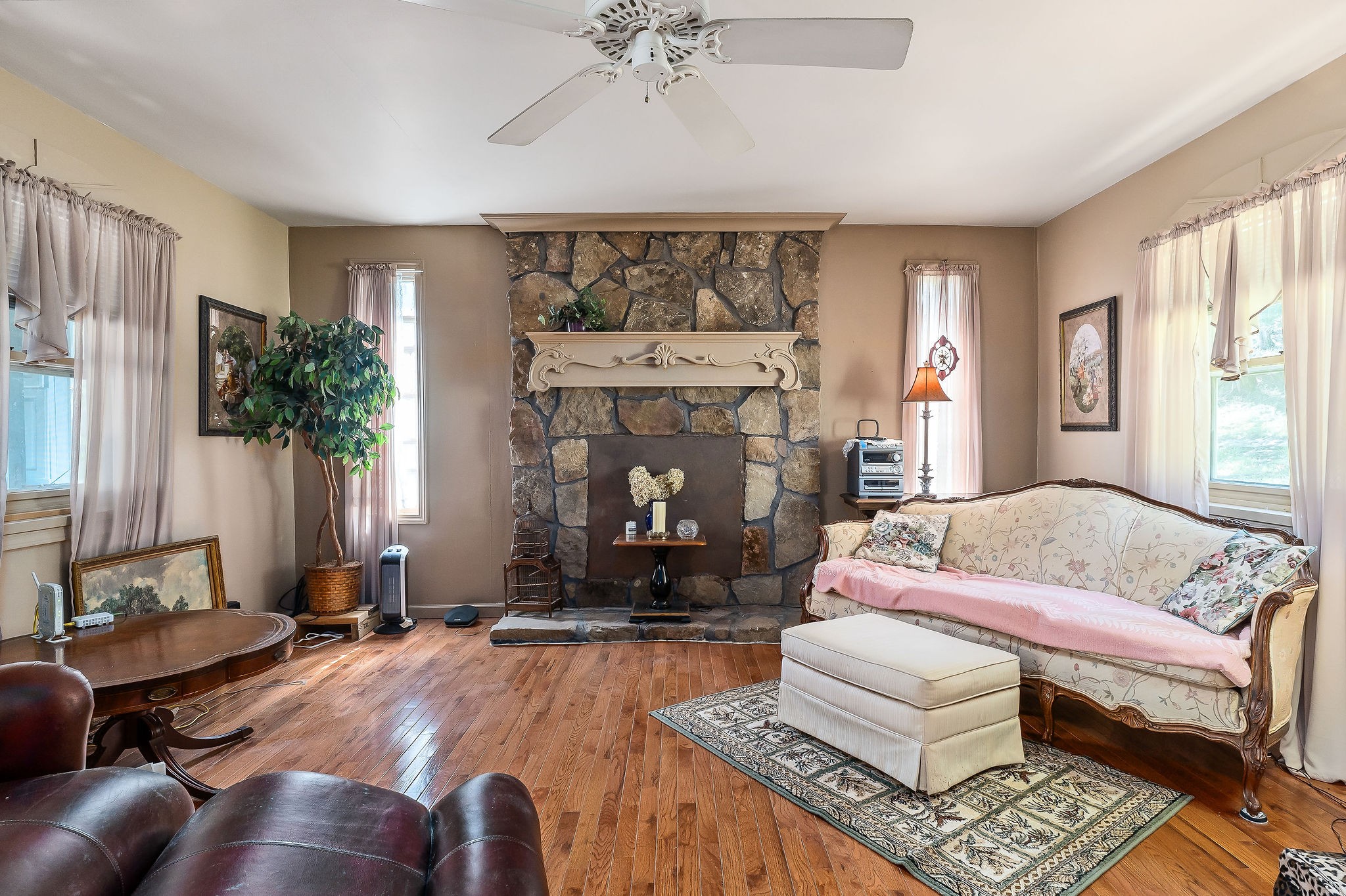 228 Stokes Ln