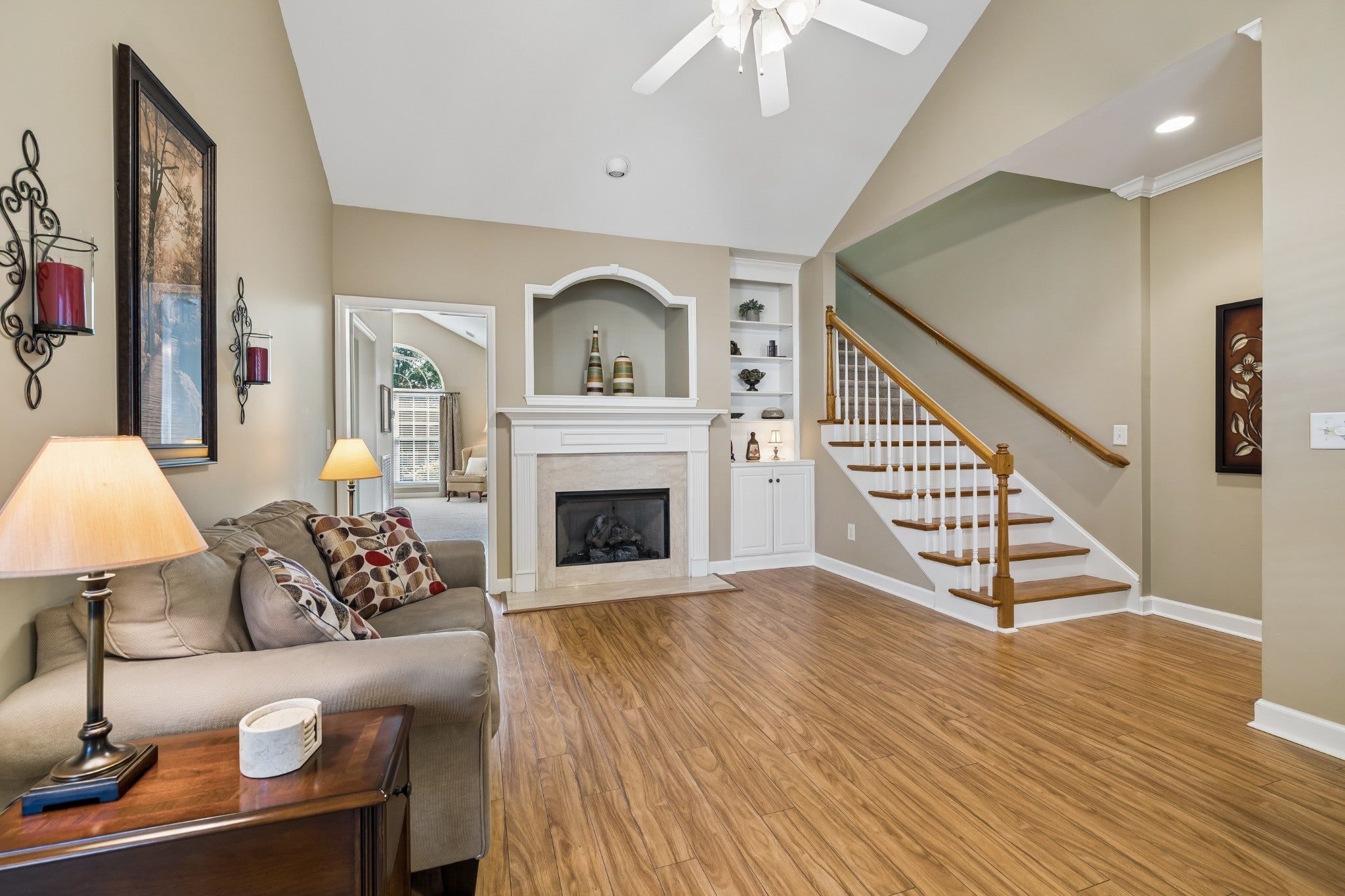6 Donnell Ct