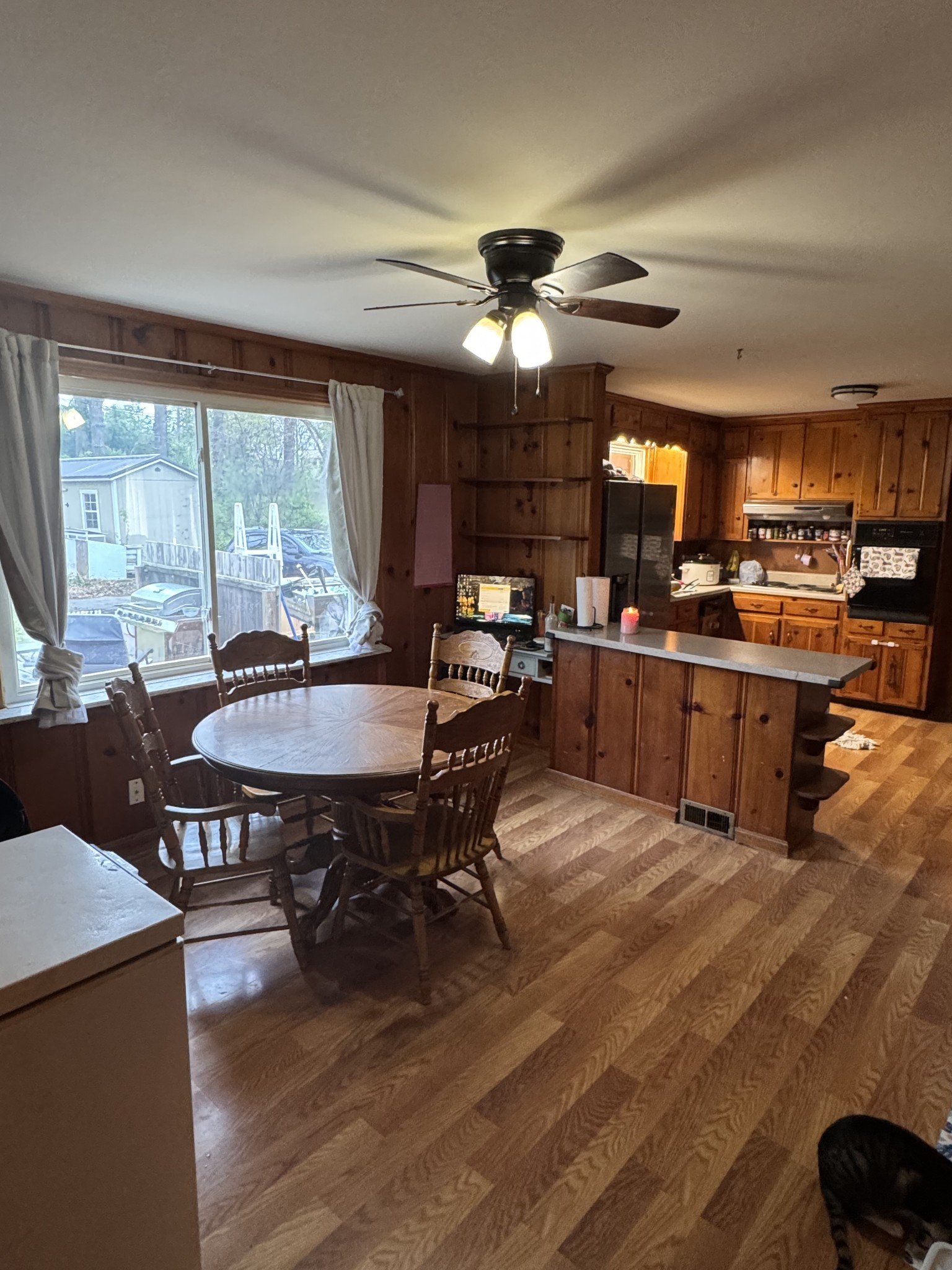 2511 Timberwood Dr