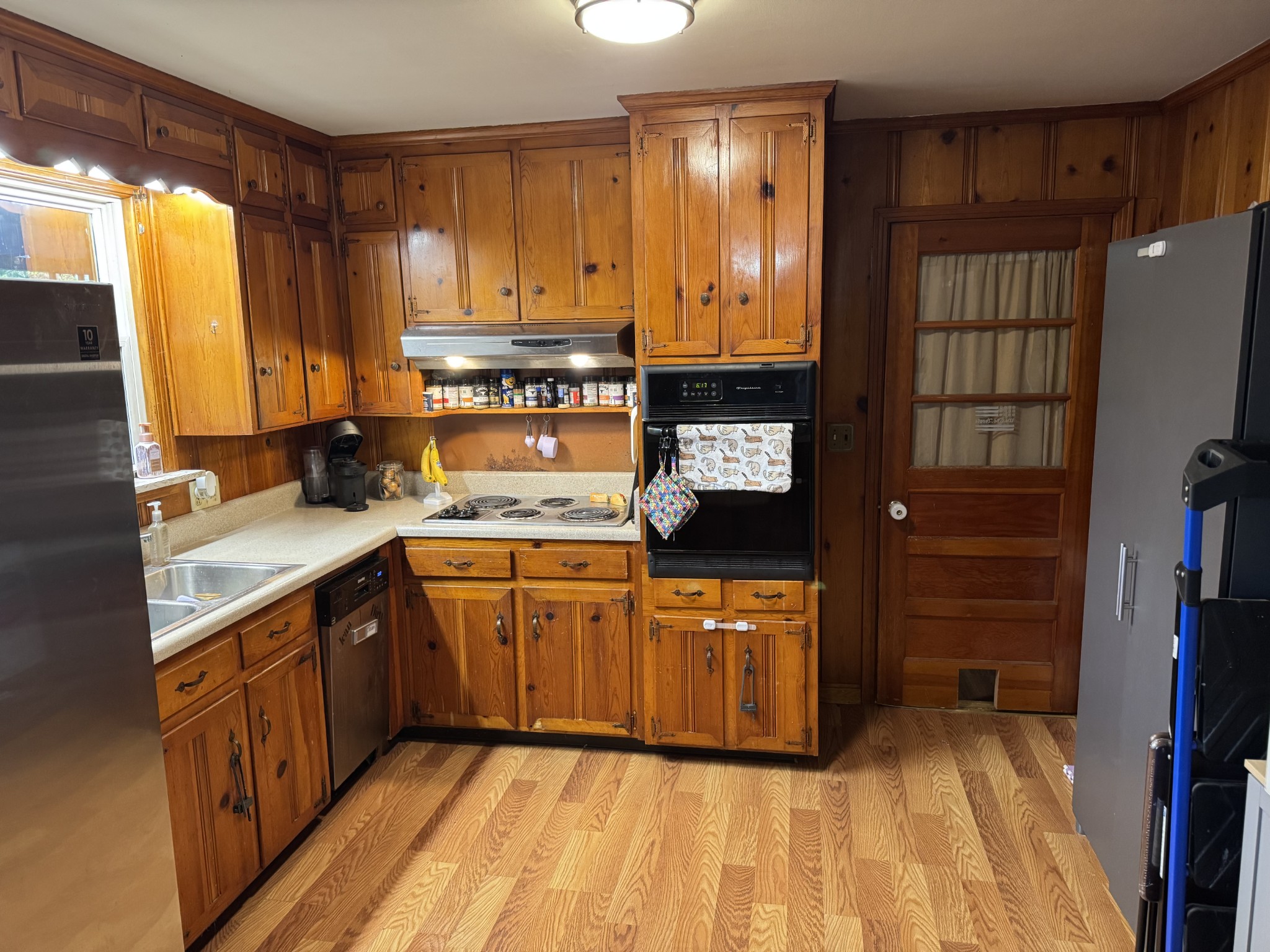 2511 Timberwood Dr