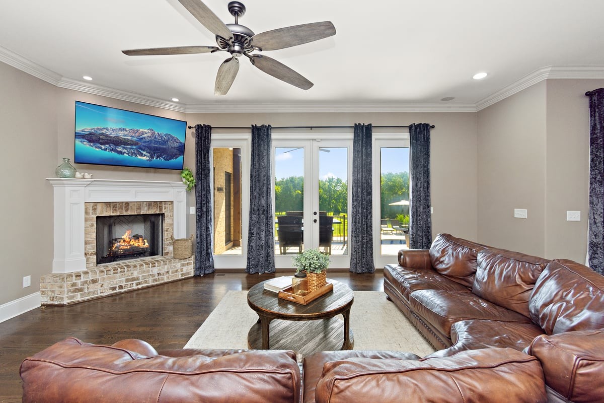 1649 Boardwalk Pl