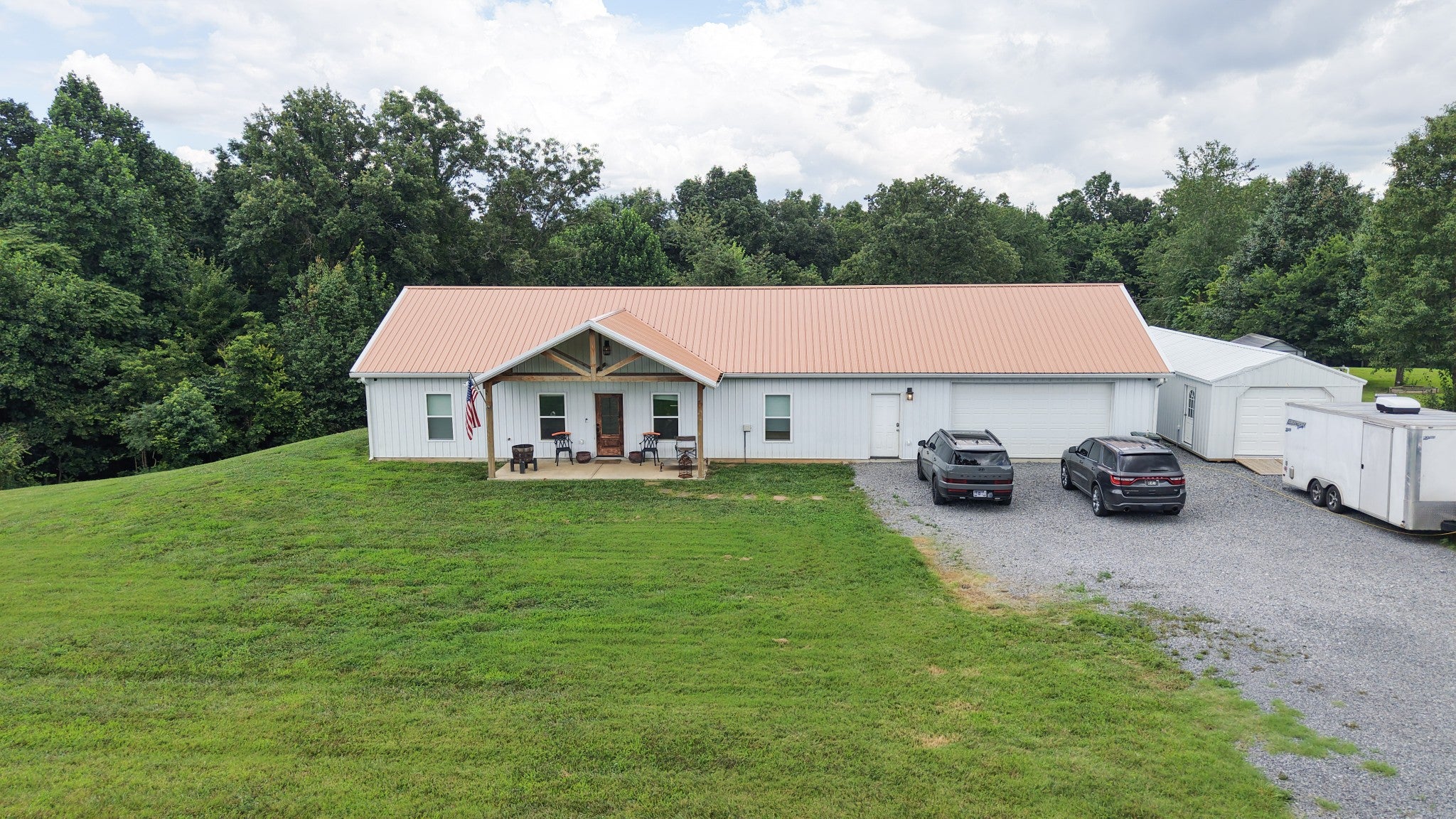 4423 Highland Rd