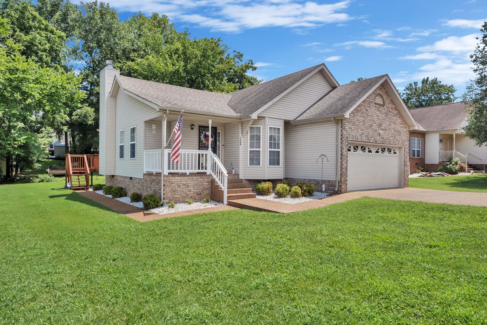 1229 Timber Valley Dr
