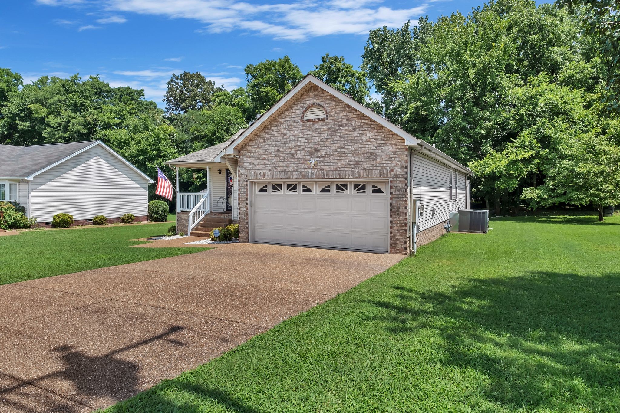 1229 Timber Valley Dr